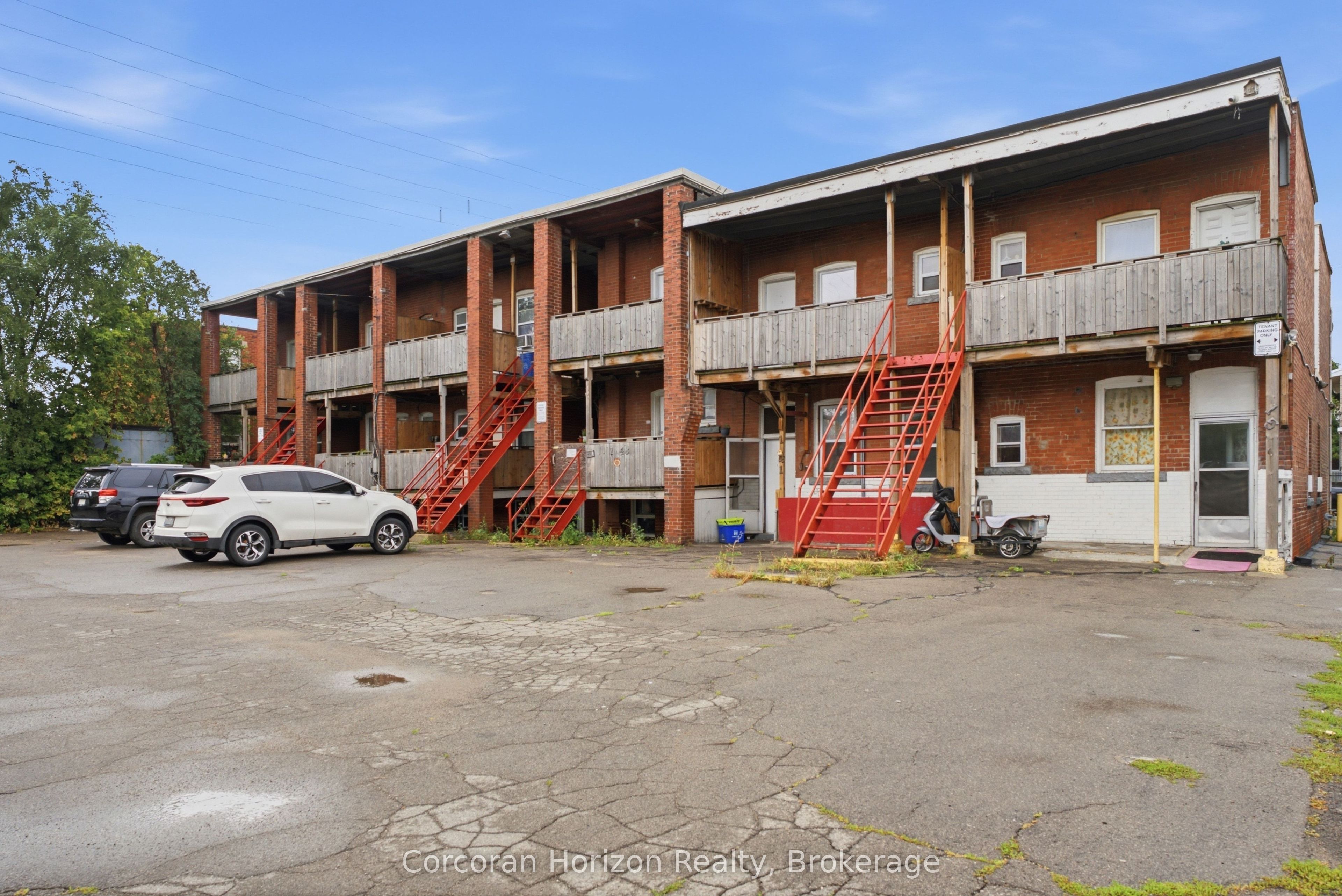 1539-1547 Barton Street E Property Photo 23