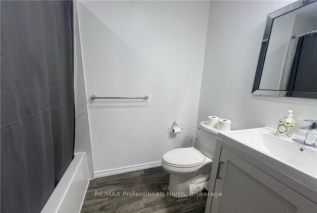 298 Angus Point Road Property Photo 34