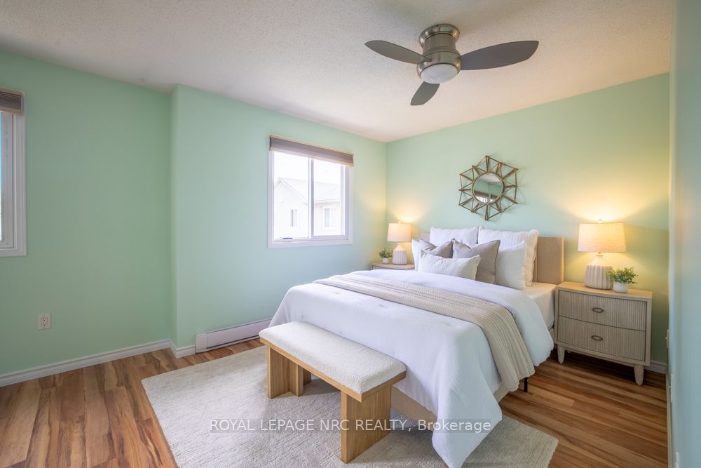 65 Dorchester Boulevard 48 Property Photo 16