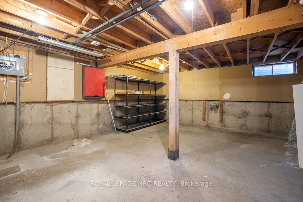65 Dorchester Boulevard 48 Property Photo 26