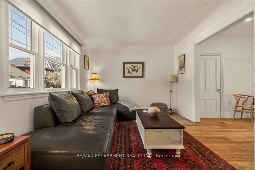 32 Magill Street Property Photo 5