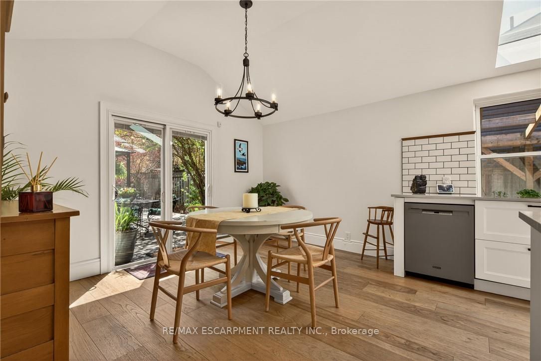 32 Magill Street Property Photo 20