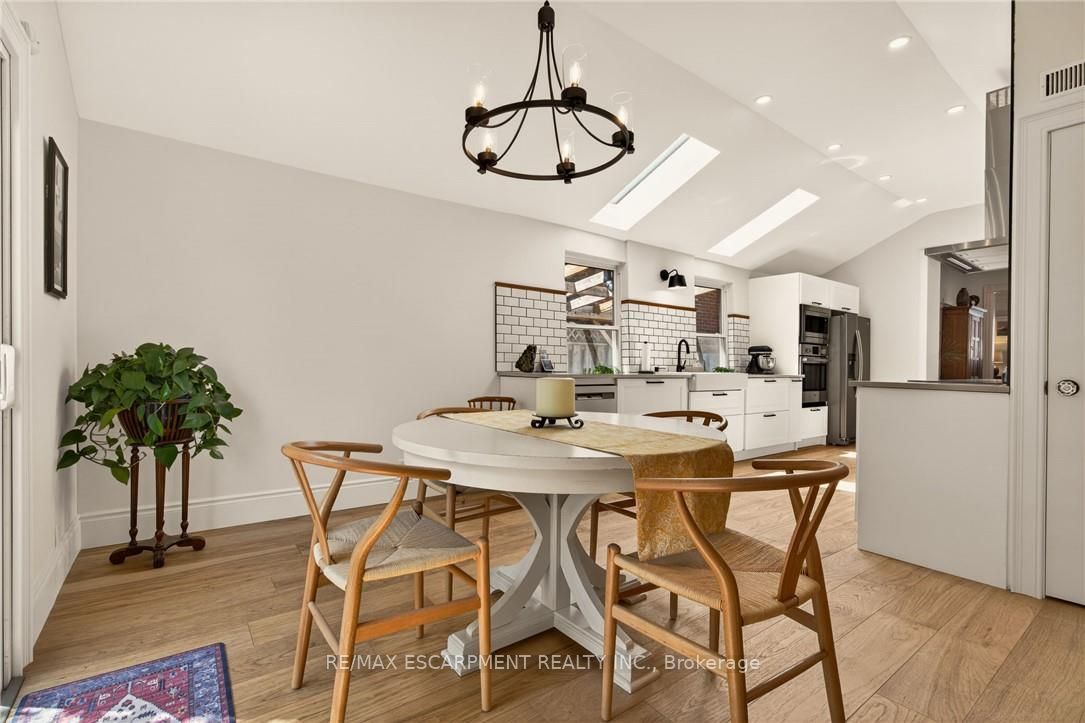 32 Magill Street Property Photo 21