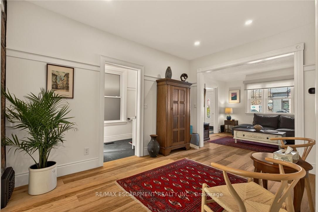 32 Magill Street Property Photo 22