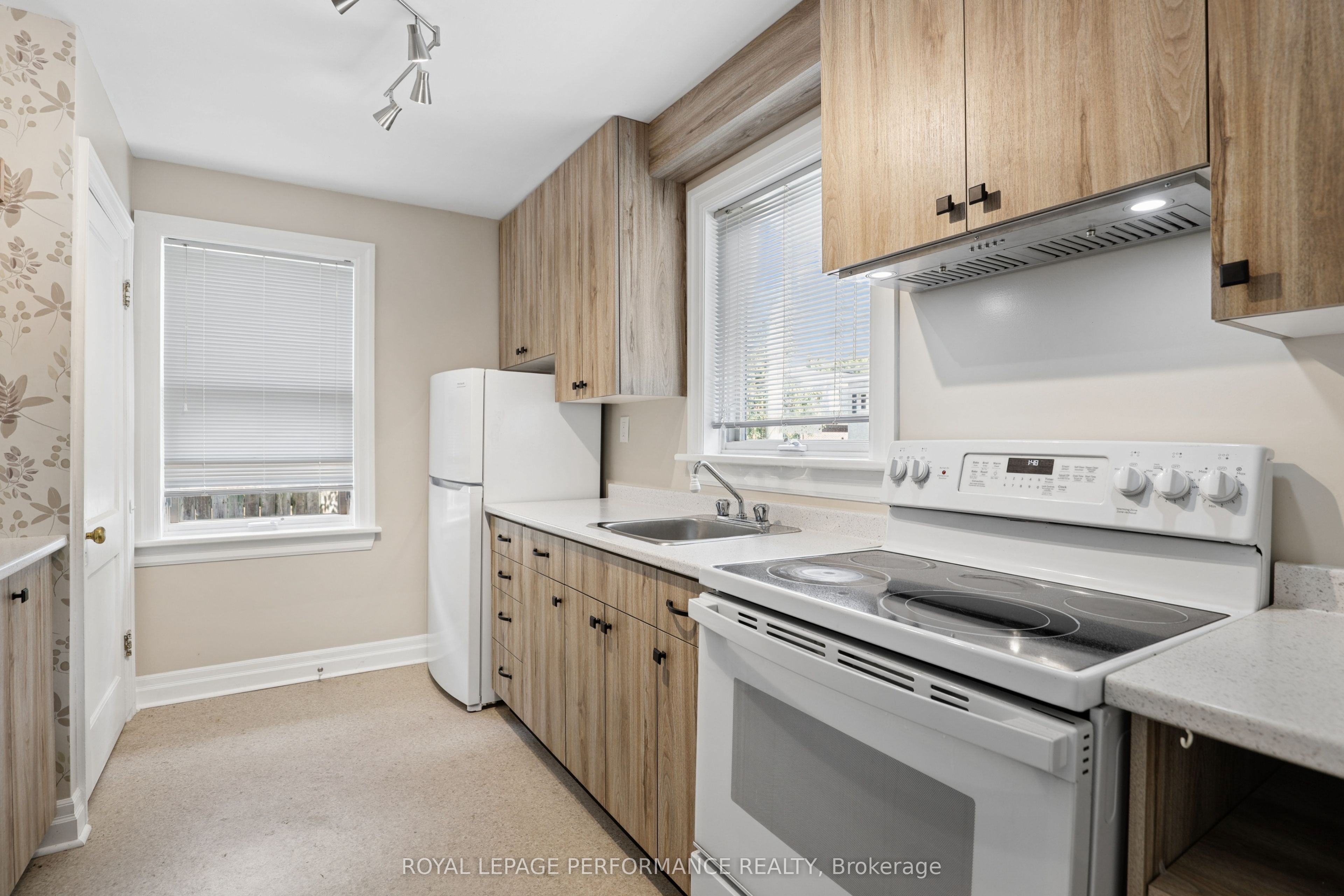 85 Noel Street Property Photo 6