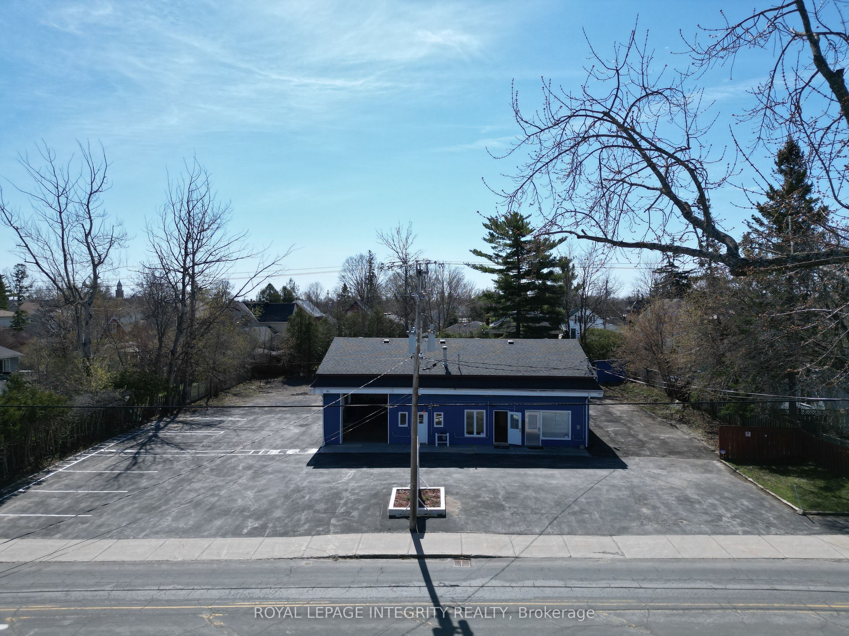 80 Townline Road W Property Photo 2