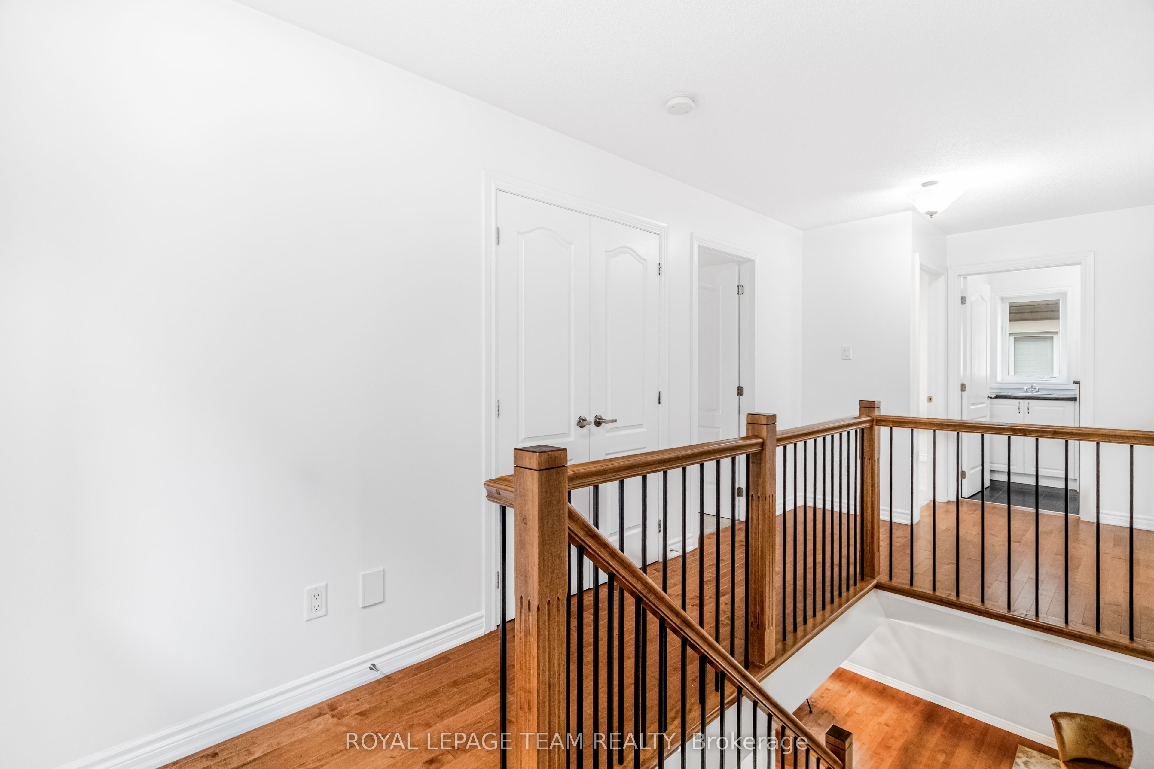 57 Crownridge Drive Property Photo 19