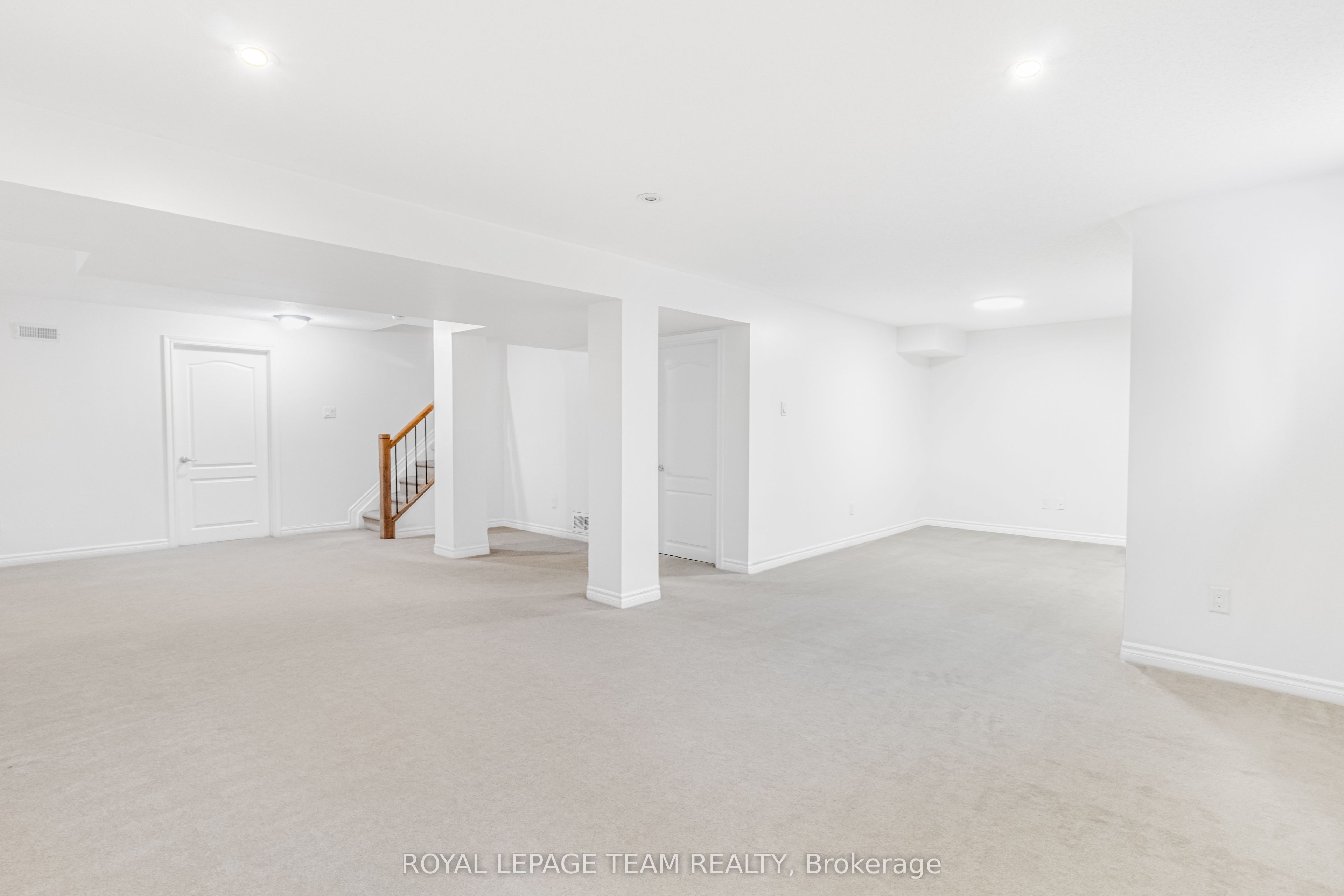 57 Crownridge Drive Property Photo 40