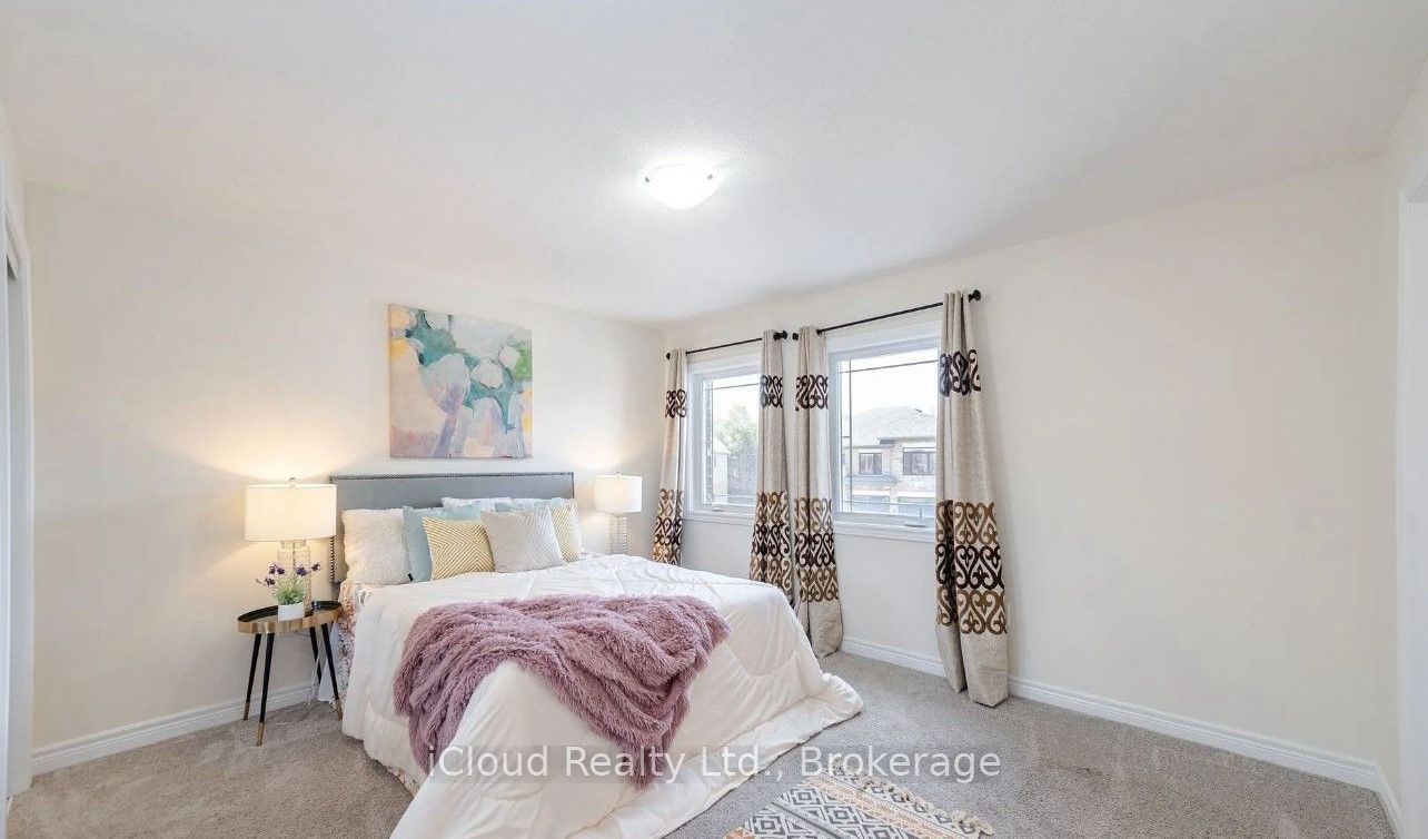 44 Macalister Boulevard Property Photo 11