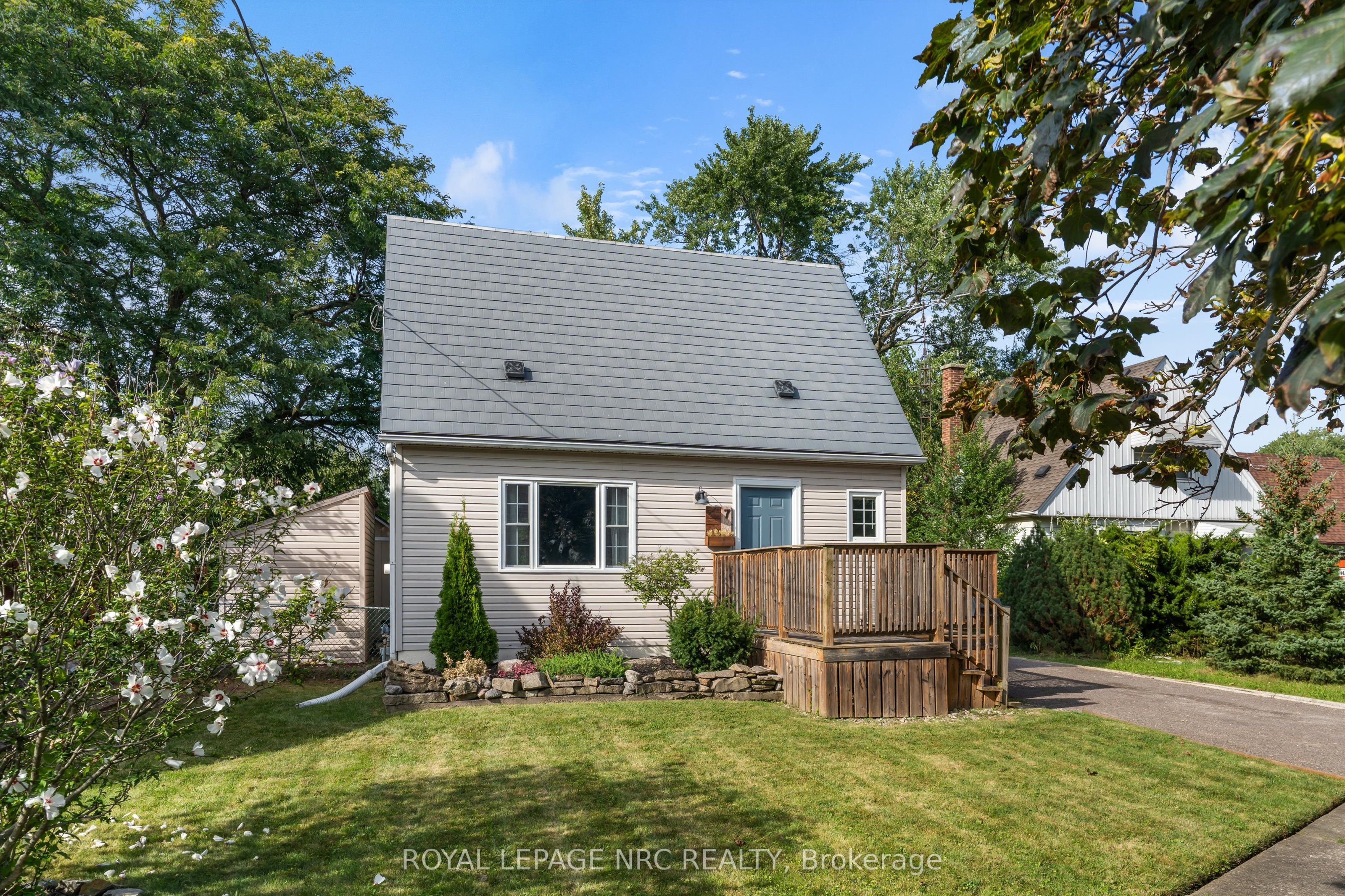 7 Vivian Avenue Property Photo 2