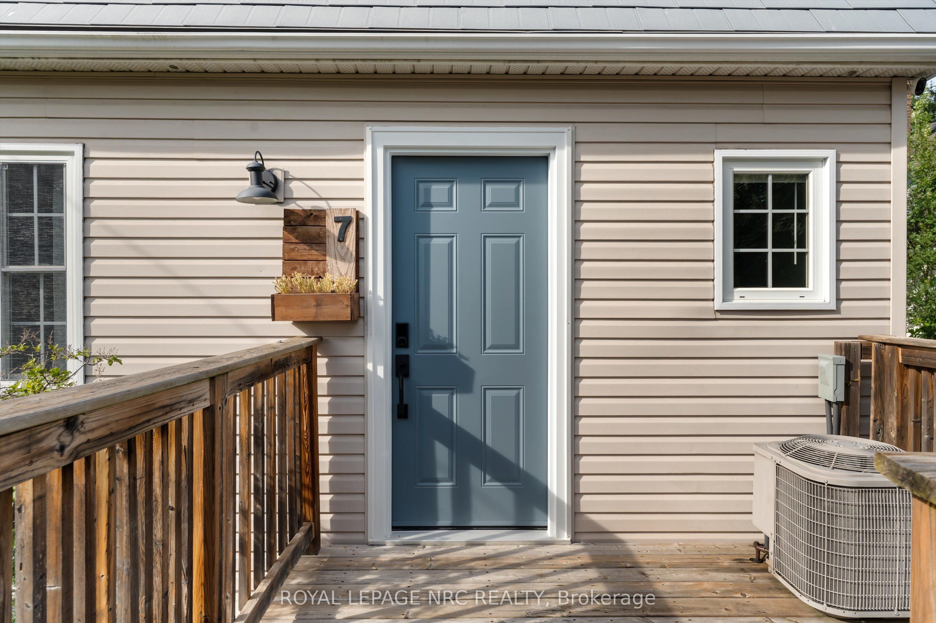 7 Vivian Avenue Property Photo 4