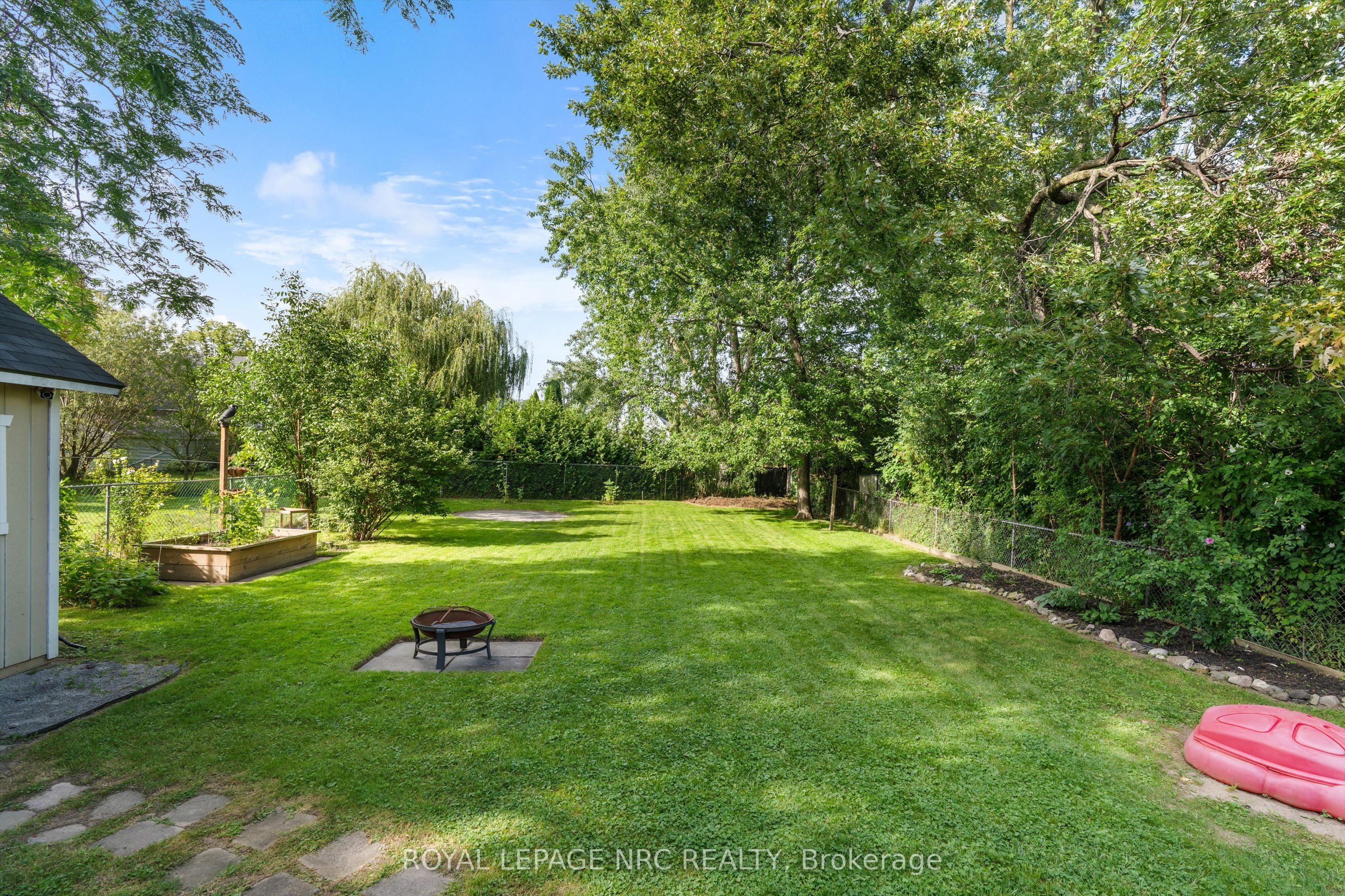 7 Vivian Avenue Property Photo 29
