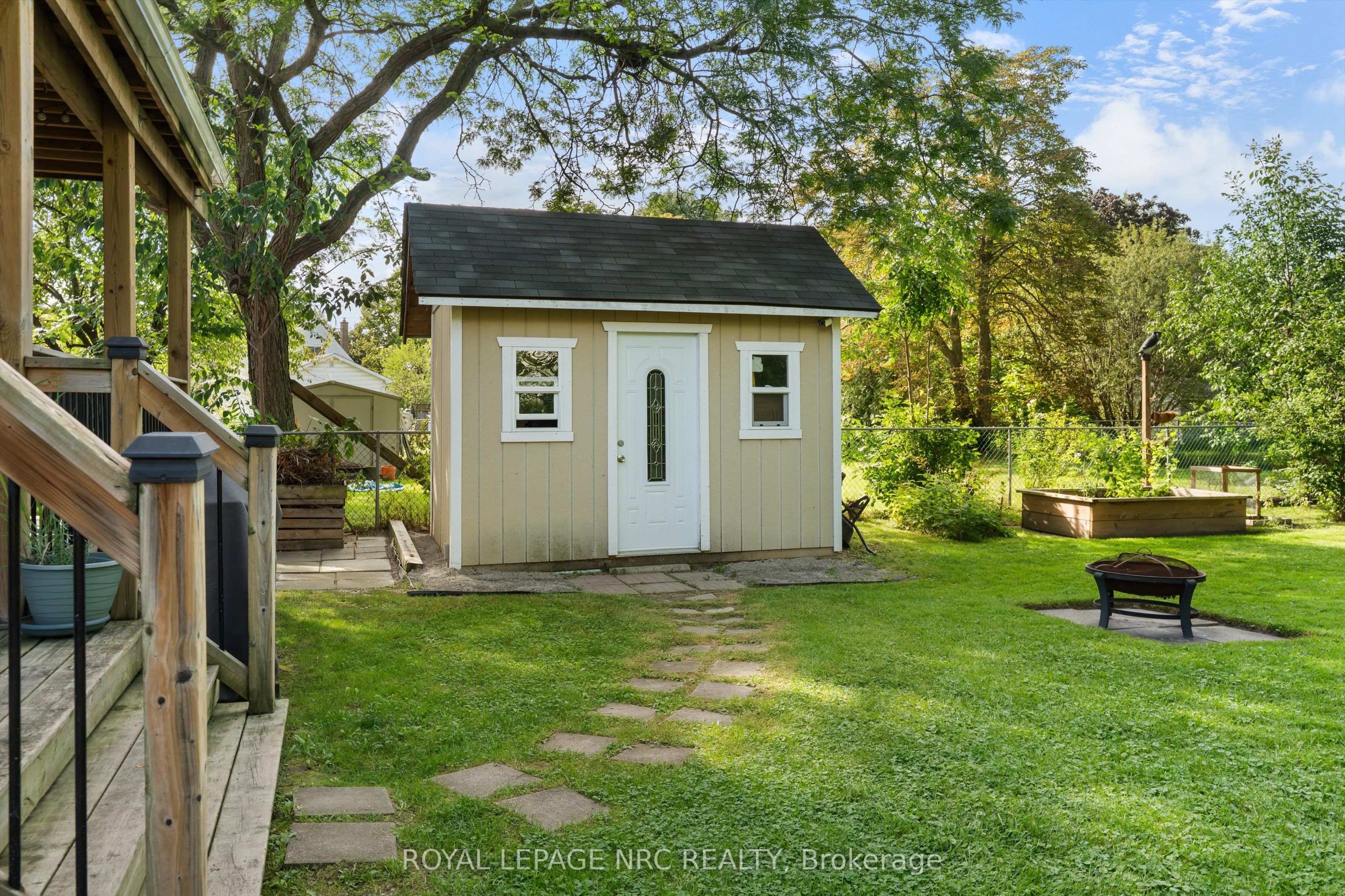 7 Vivian Avenue Property Photo 30
