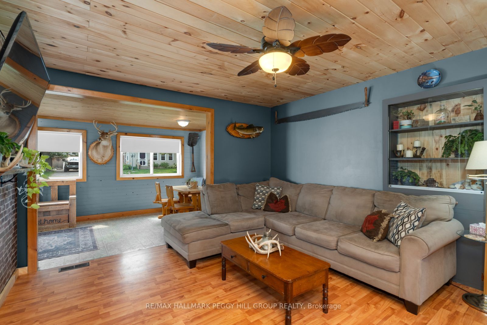 598321 2nd Line W Property Photo 3