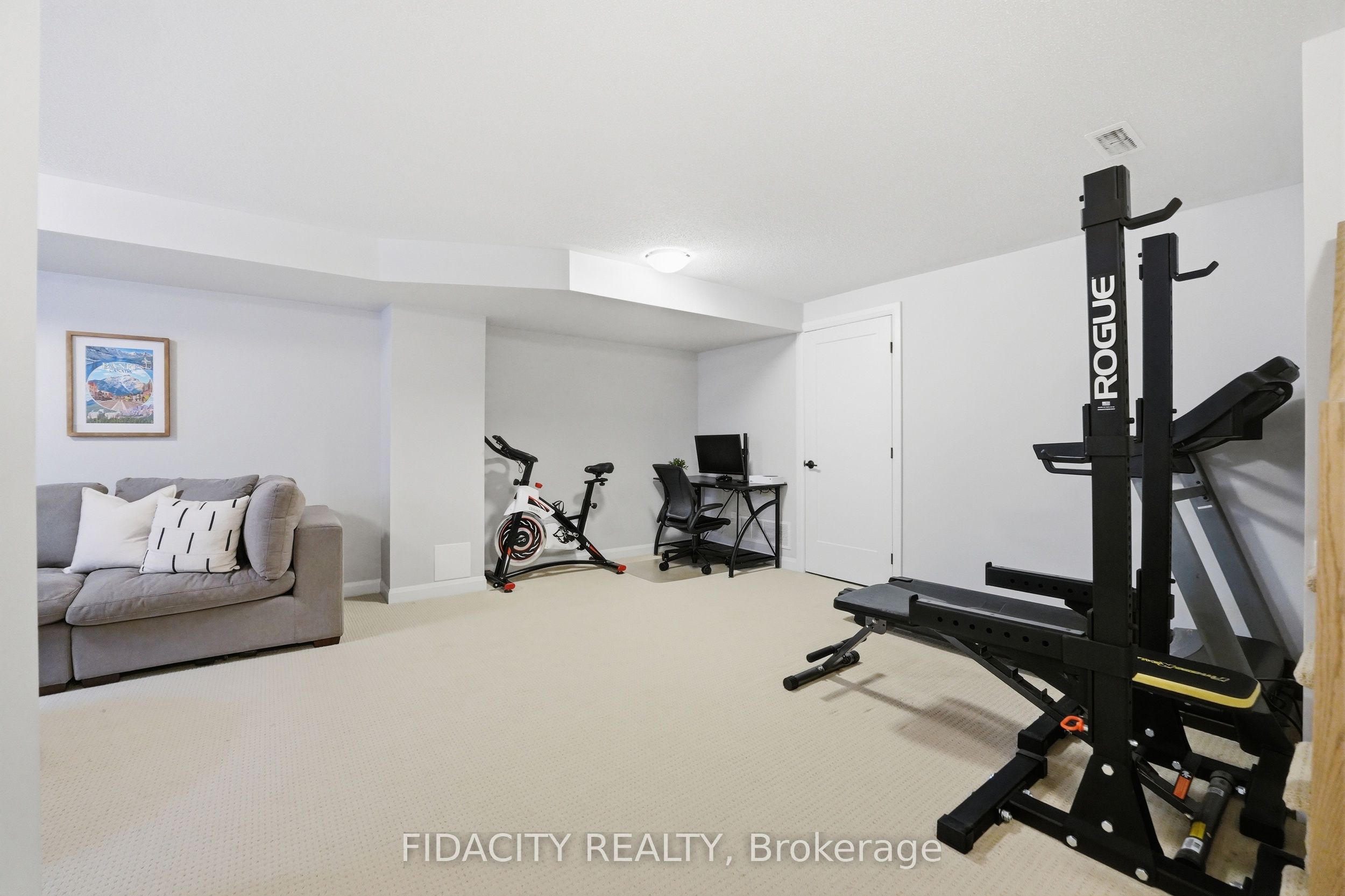 6333 Perth Street Property Photo 30