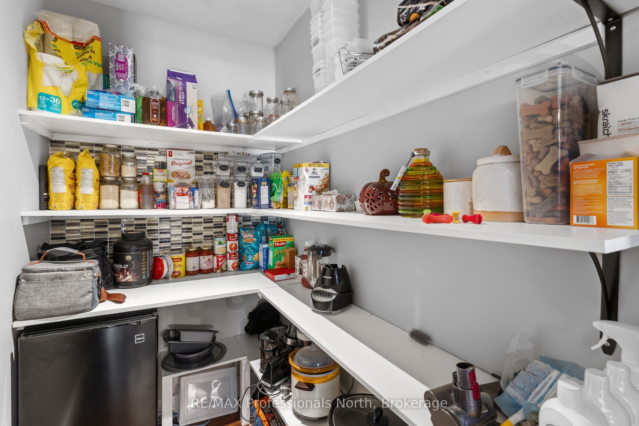 53 Harmony Road Property Photo 17