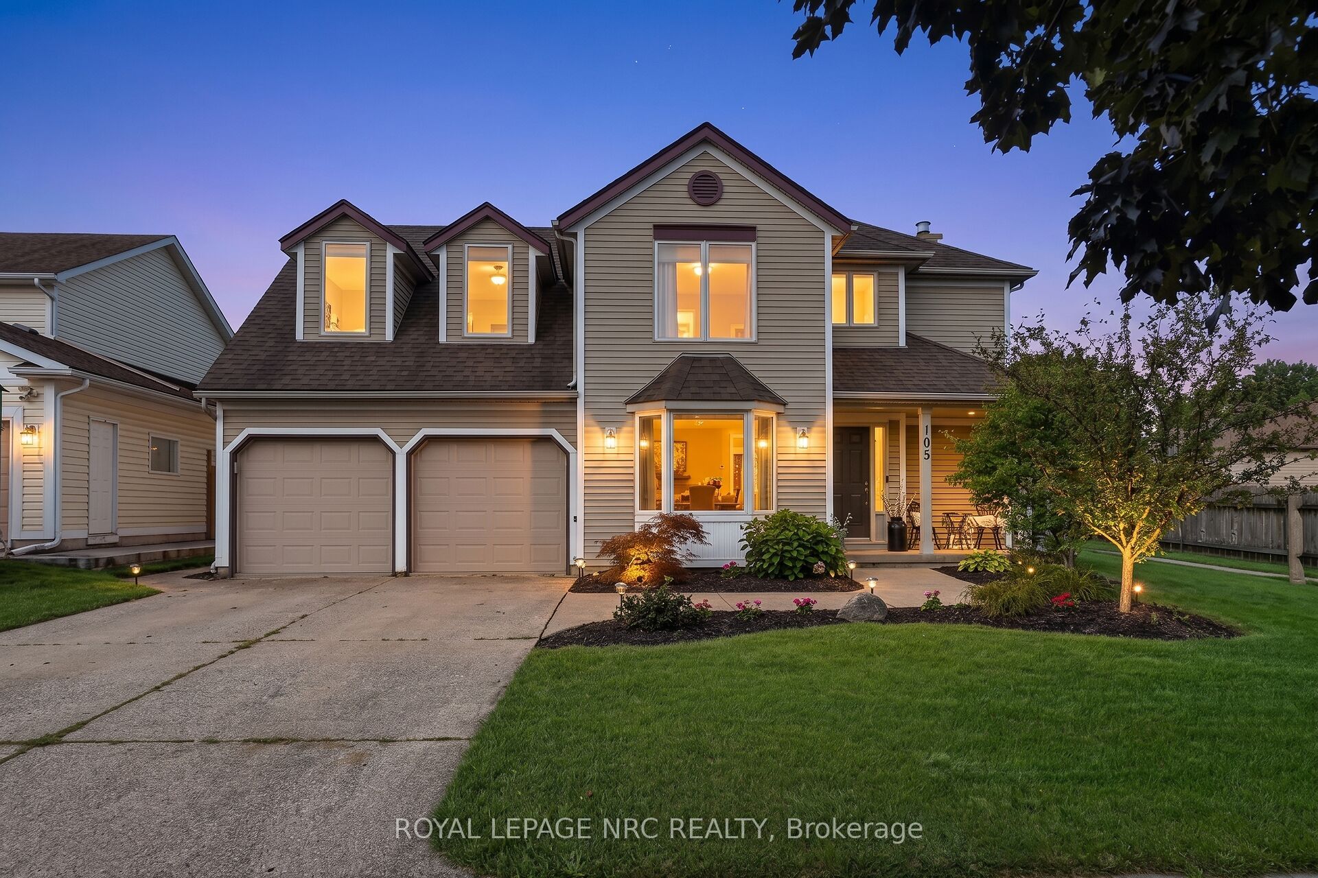 105 Stefanie Crescent Property Photo 1