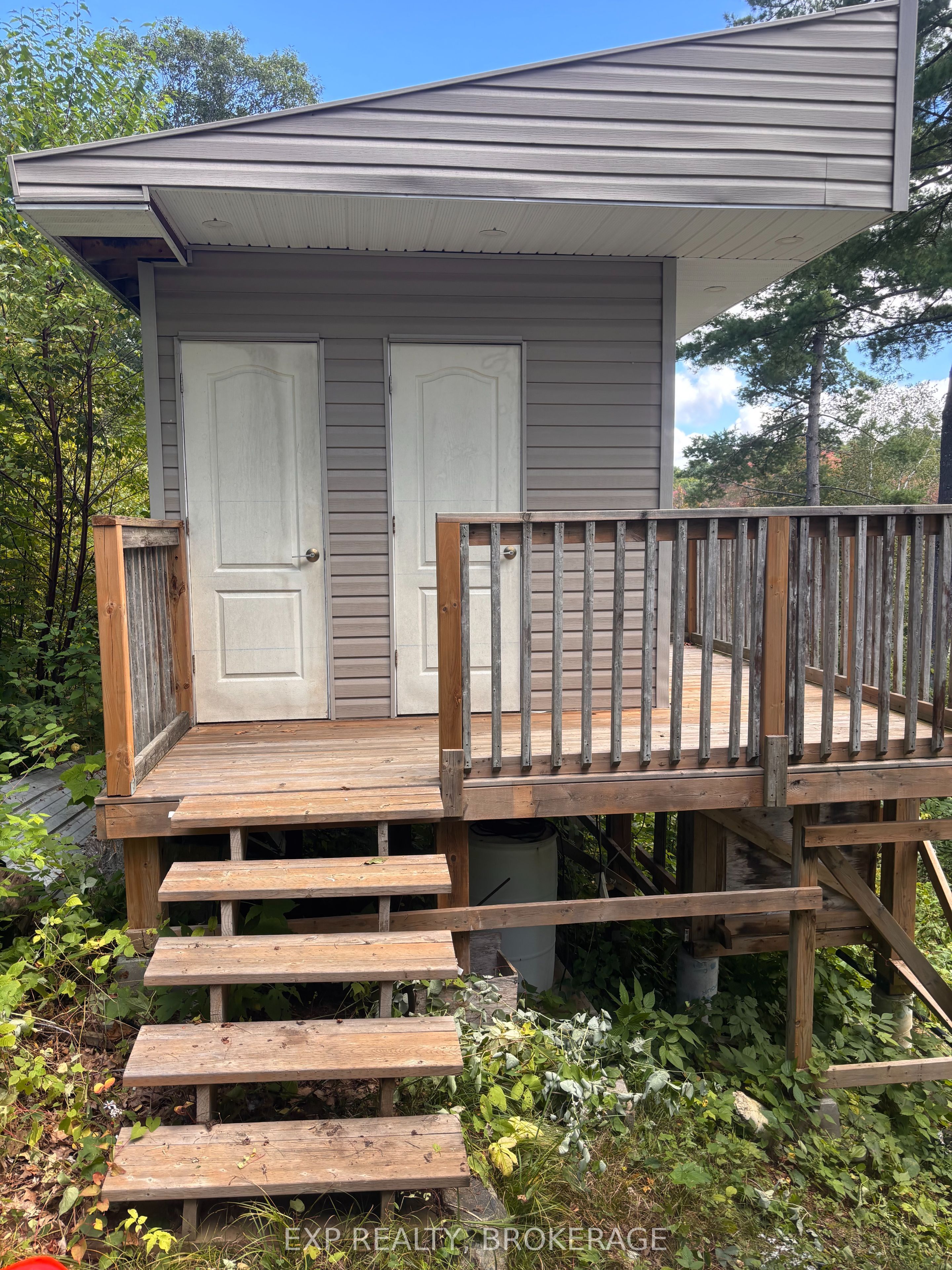 1097 Big Bay Drive E Property Photo 12