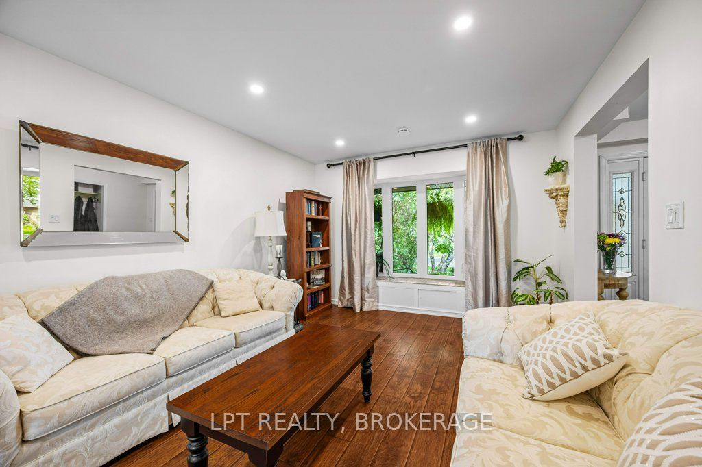 780 Muirfield Crescent Property Photo 16