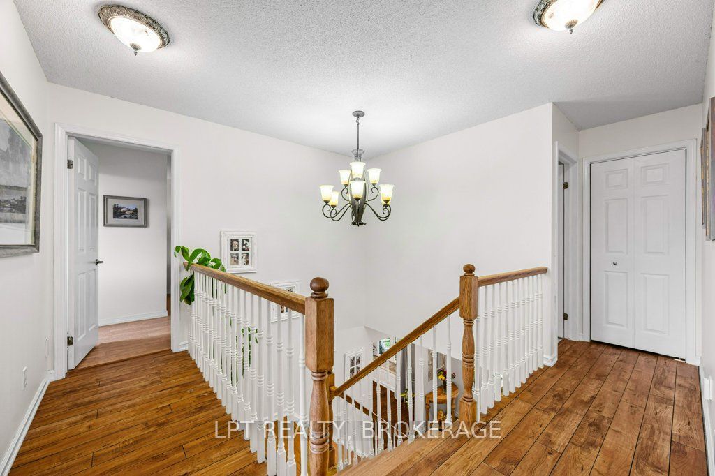 780 Muirfield Crescent Property Photo 21