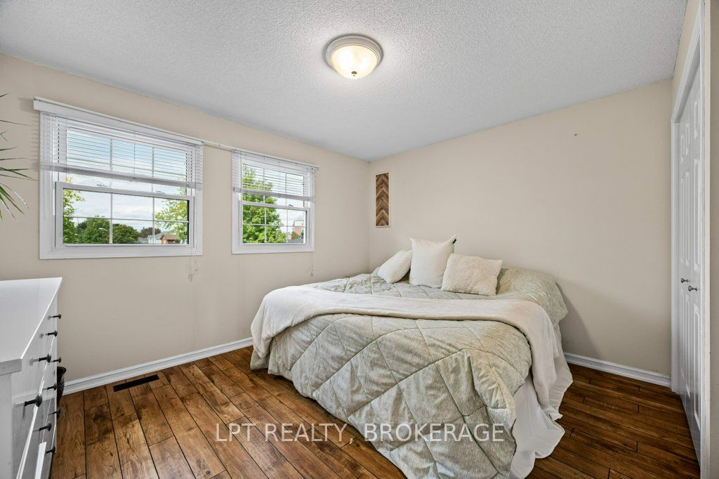 780 Muirfield Crescent Property Photo 25
