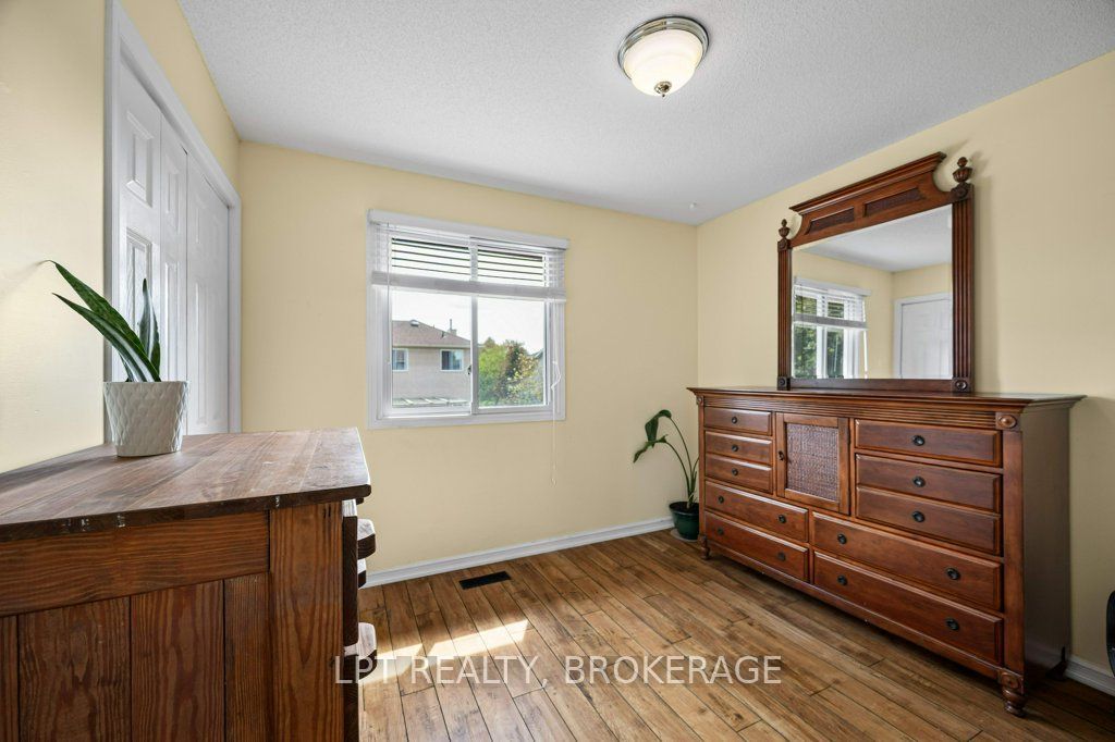 780 Muirfield Crescent Property Photo 29