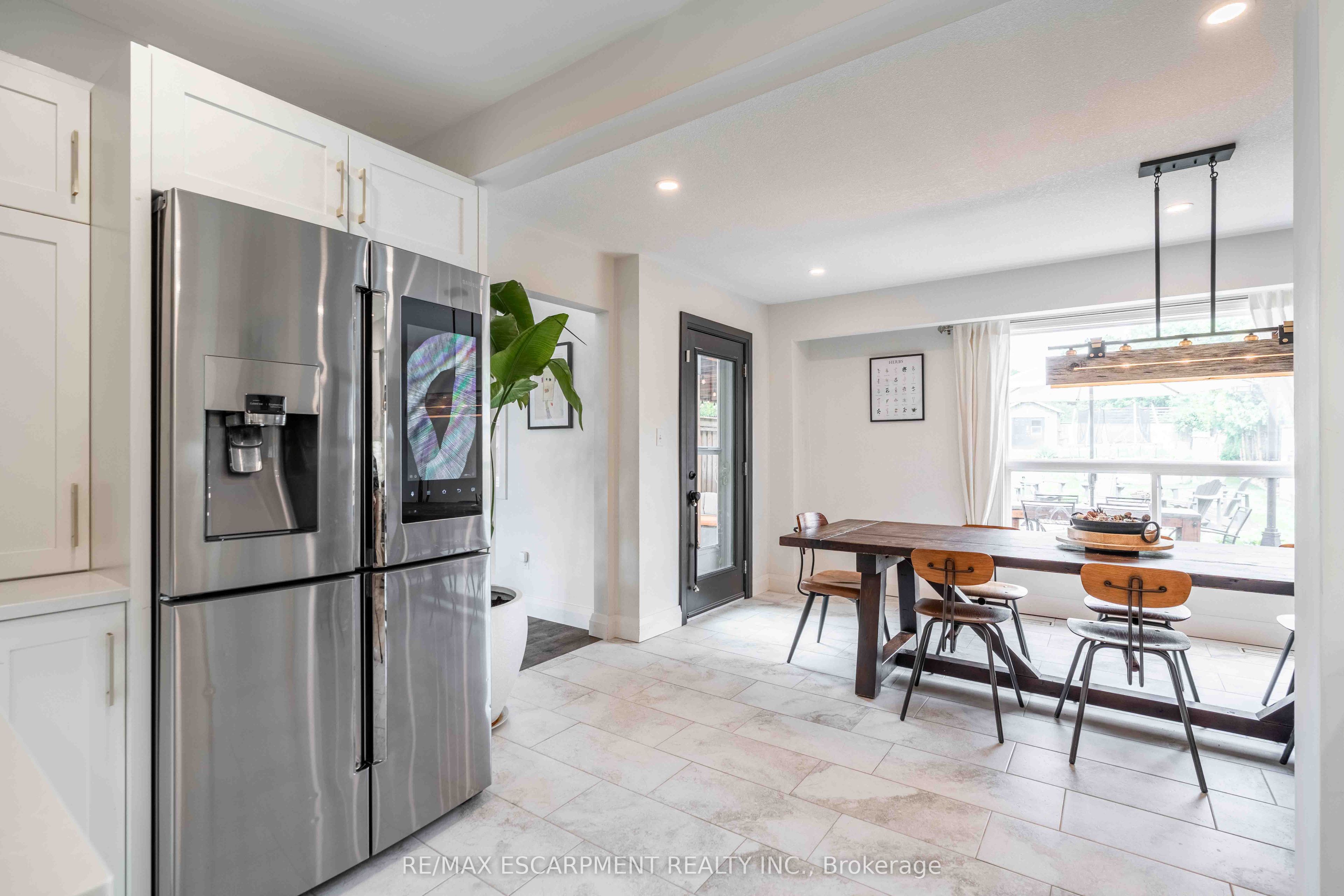 136 Braemar Avenue Property Photo 16