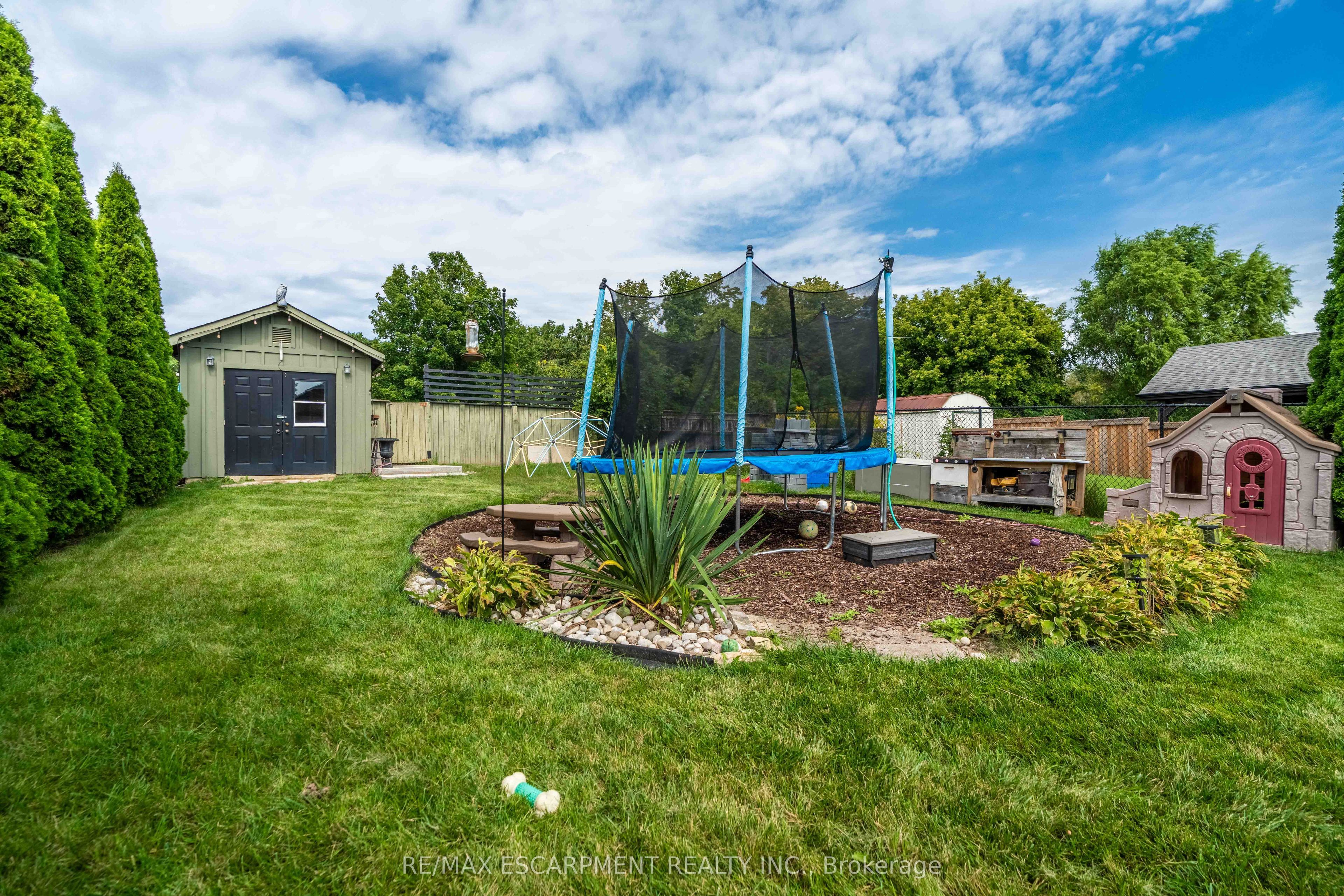 136 Braemar Avenue Property Photo 44