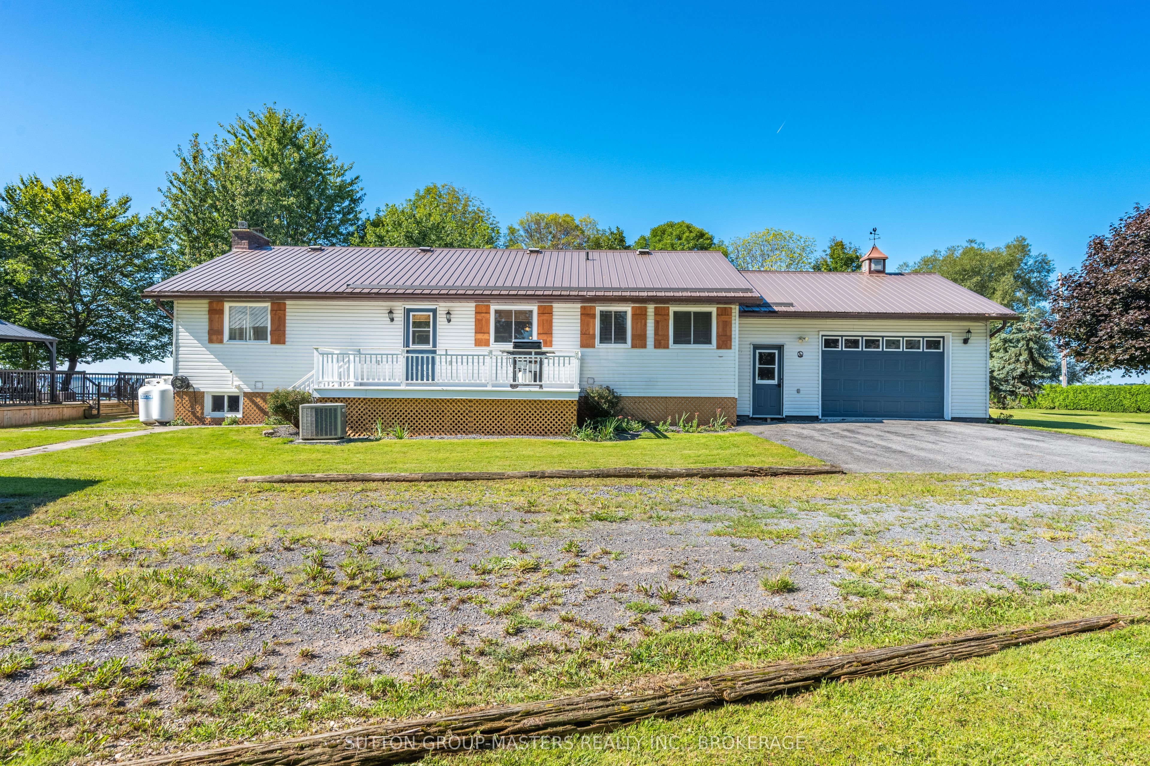 175 Pleasure Pt. Lane Property Photo 2
