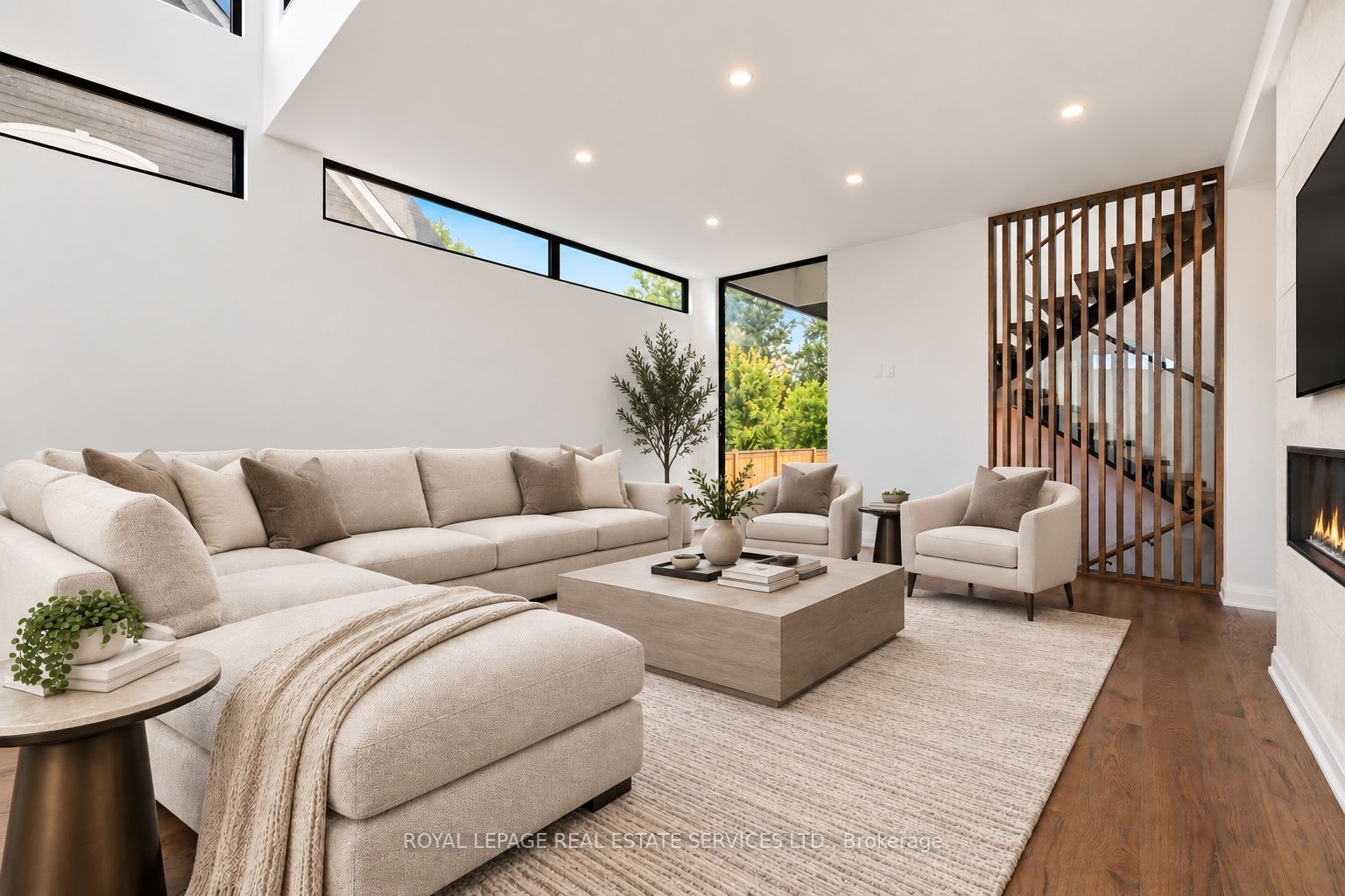 36 Windemere Road Property Photo 8