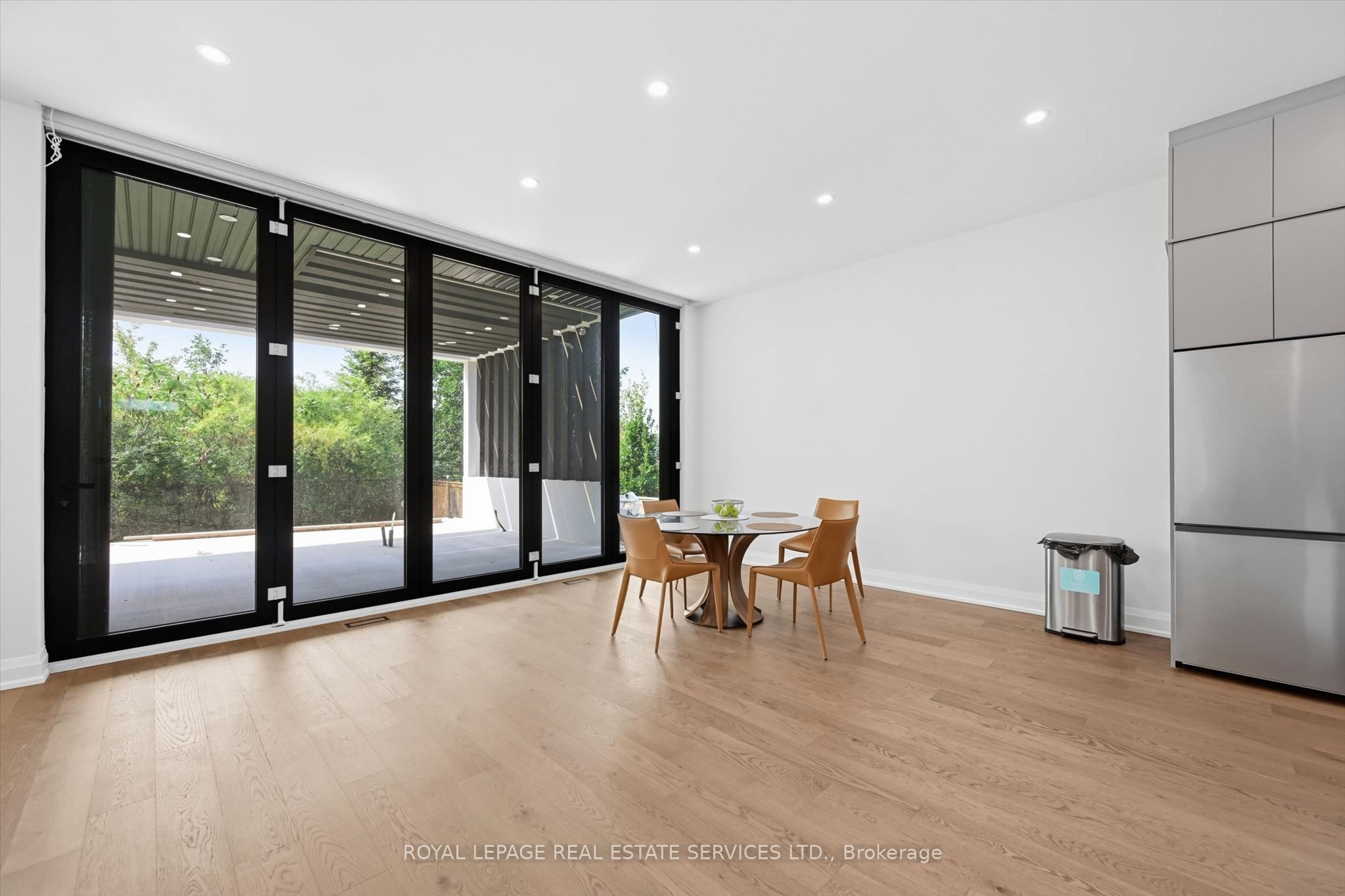 36 Windemere Road Property Photo 19