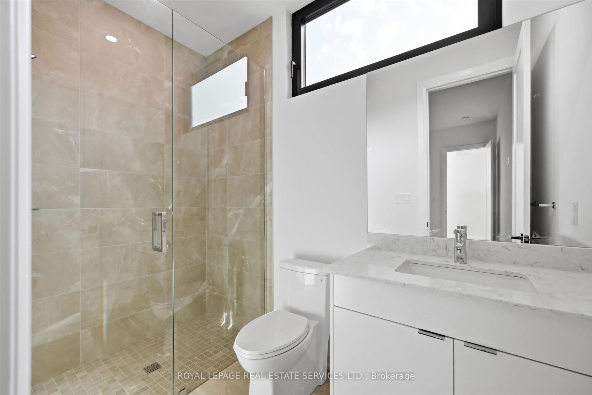 36 Windemere Road Property Photo 30