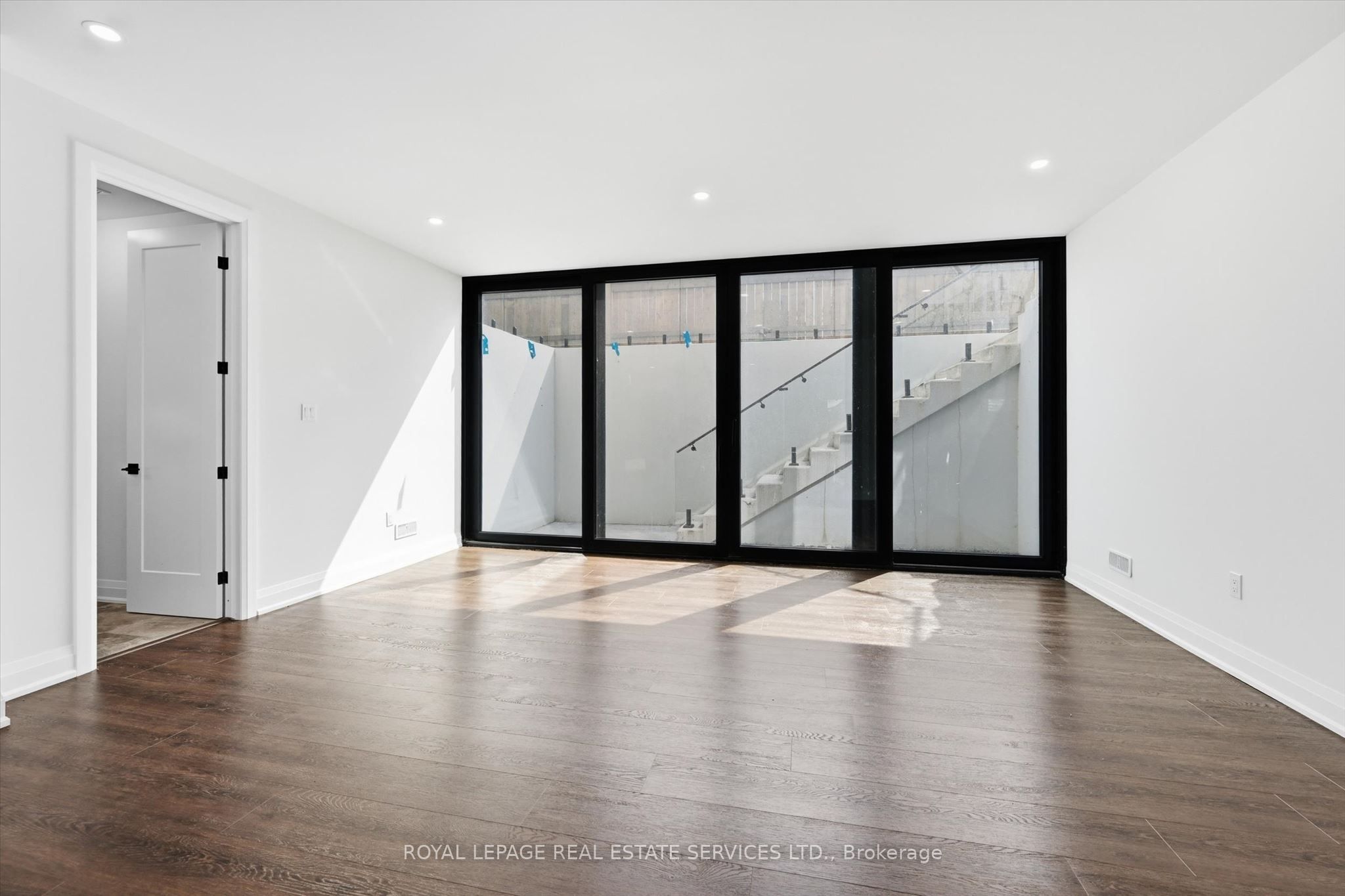 36 Windemere Road Property Photo 44
