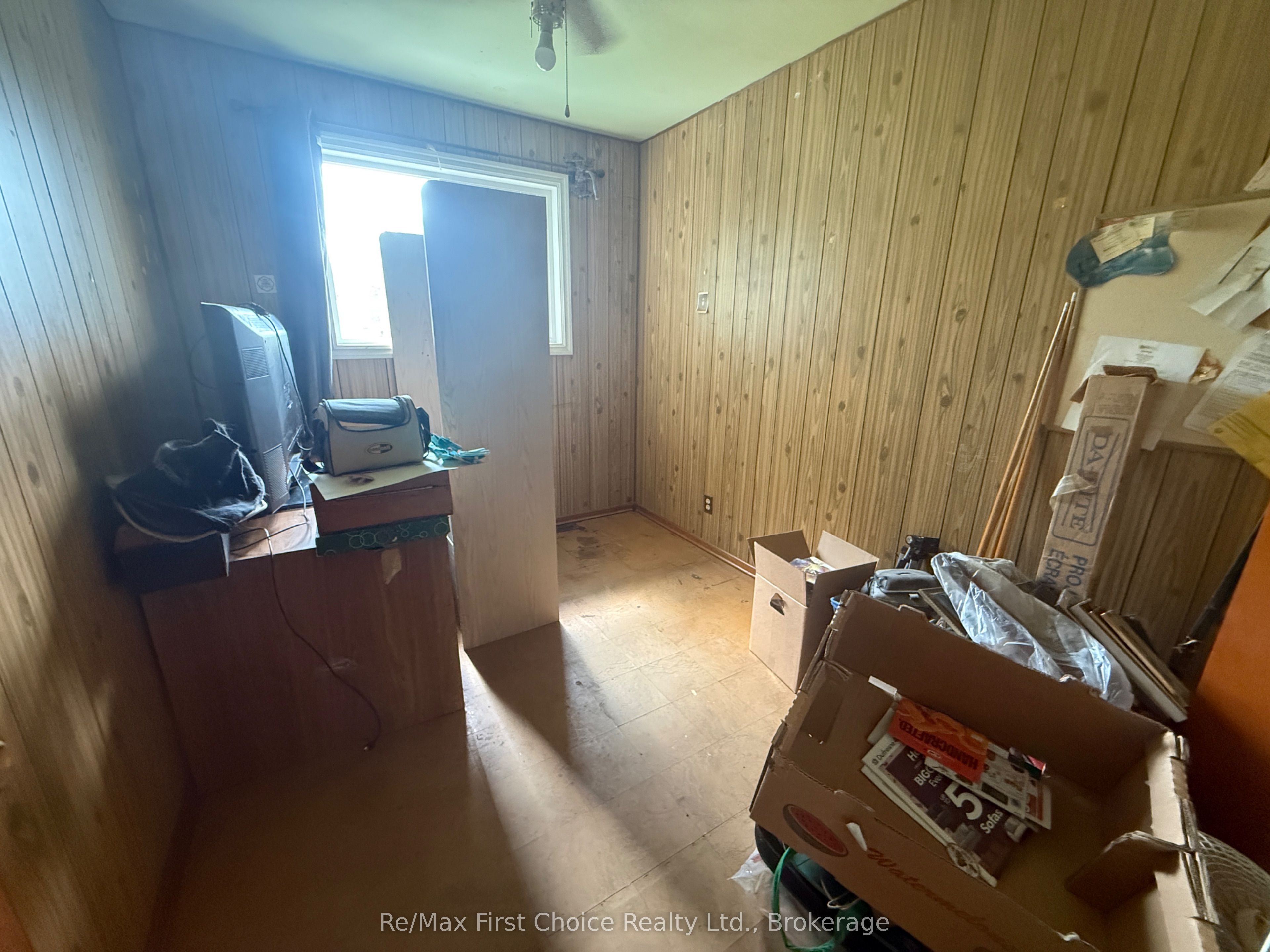 210 St. Charles Street Property Photo 8