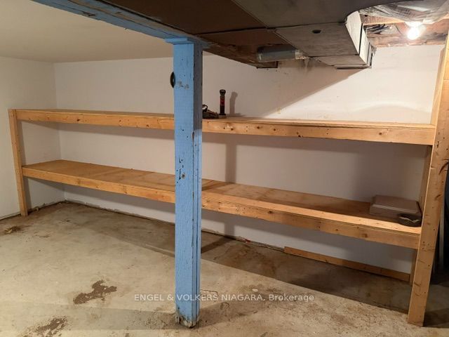 5821 Leonard Avenue Property Photo 23