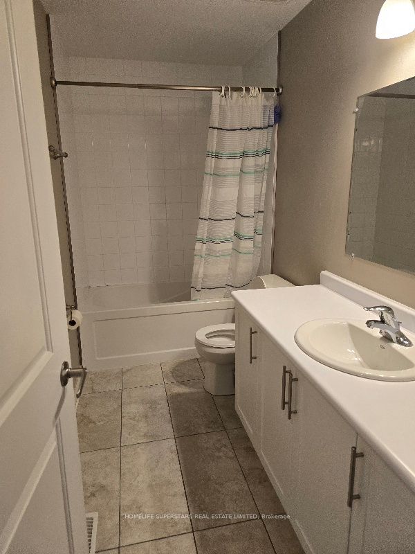 439 Athlone Avenue 2a Property Photo 11