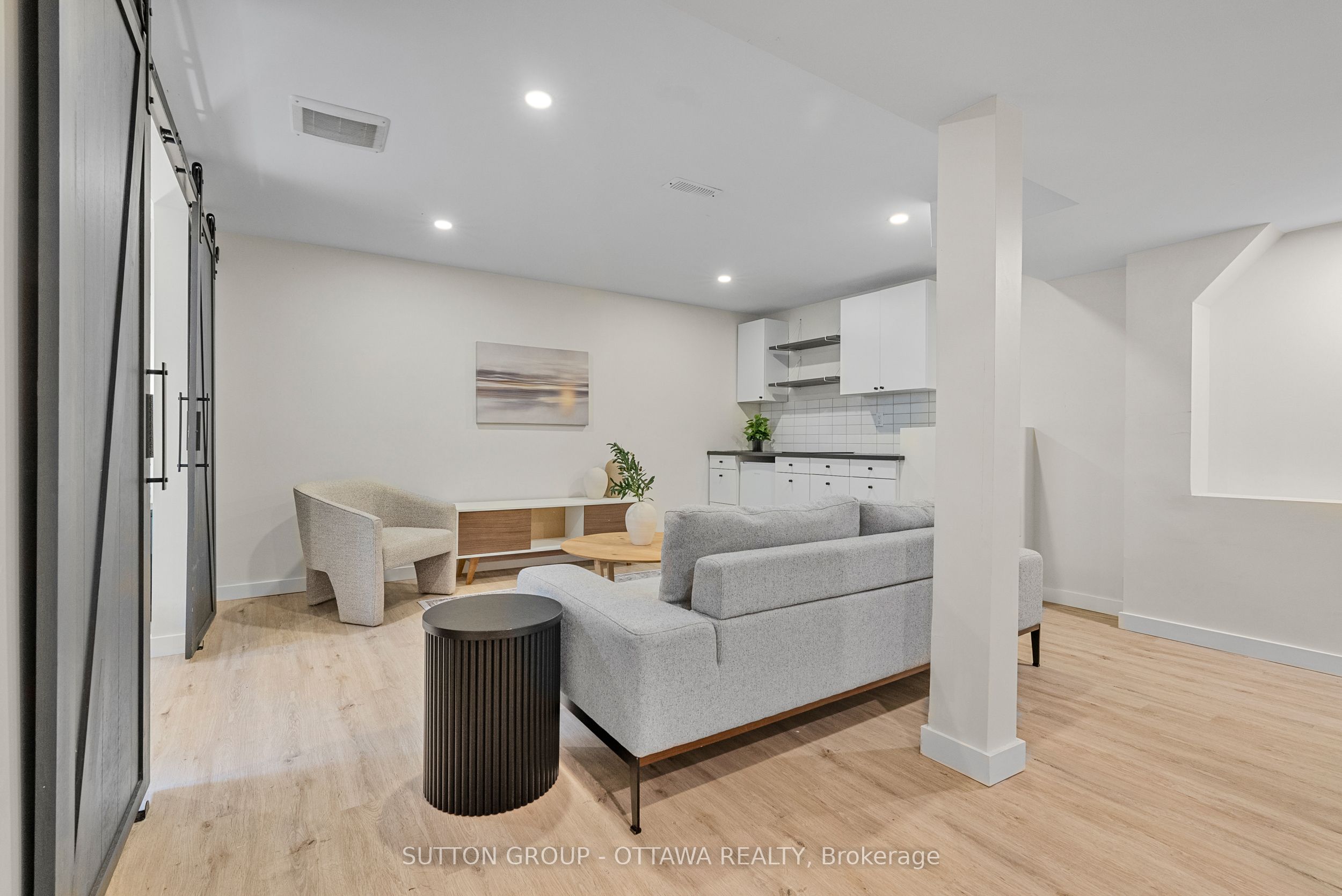 6651 Tooney Drive Property Photo 27