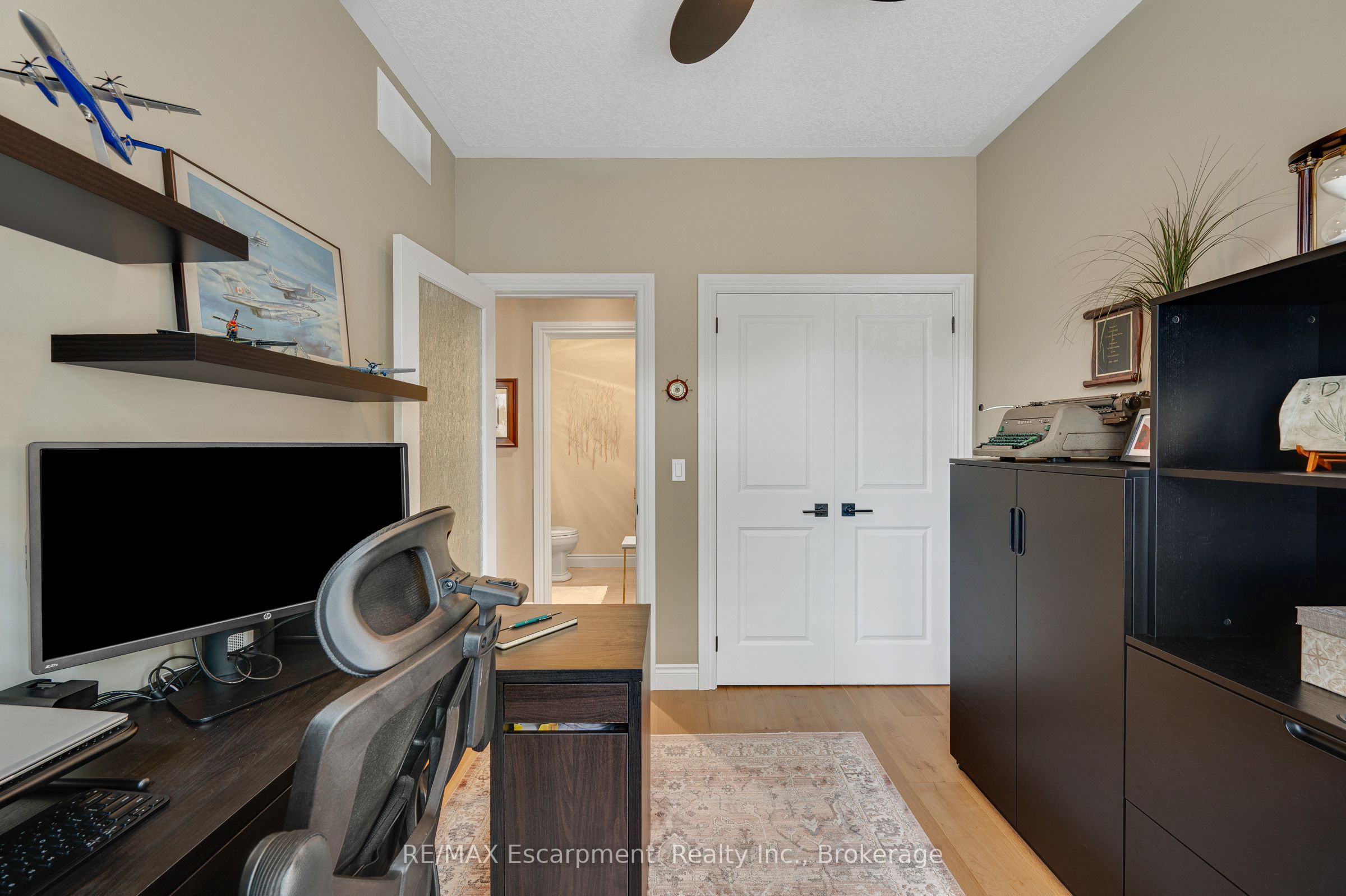 30 Cedar Street 24 Property Photo 23