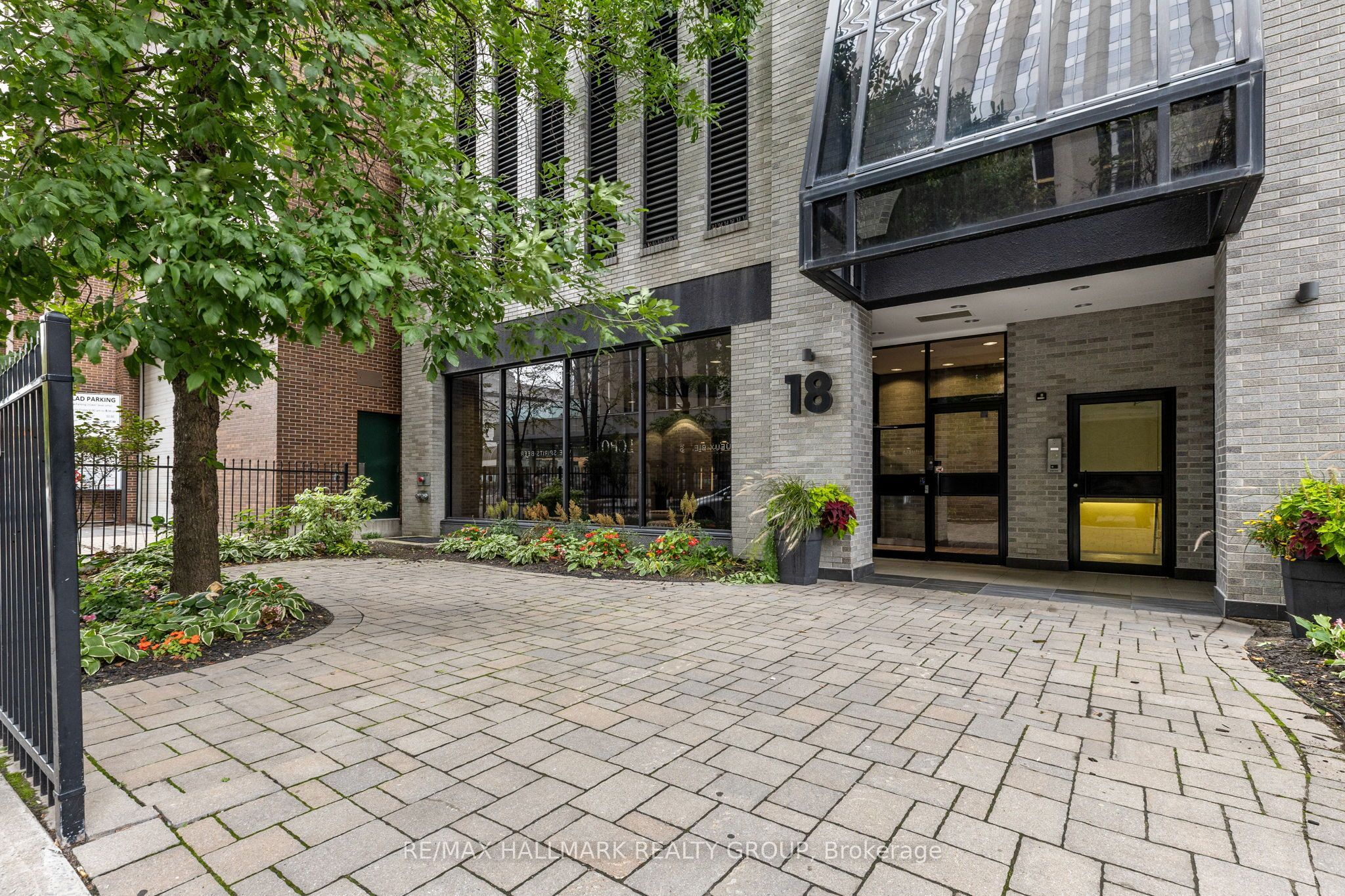 18 Nepean Street 701 Property Photo 5
