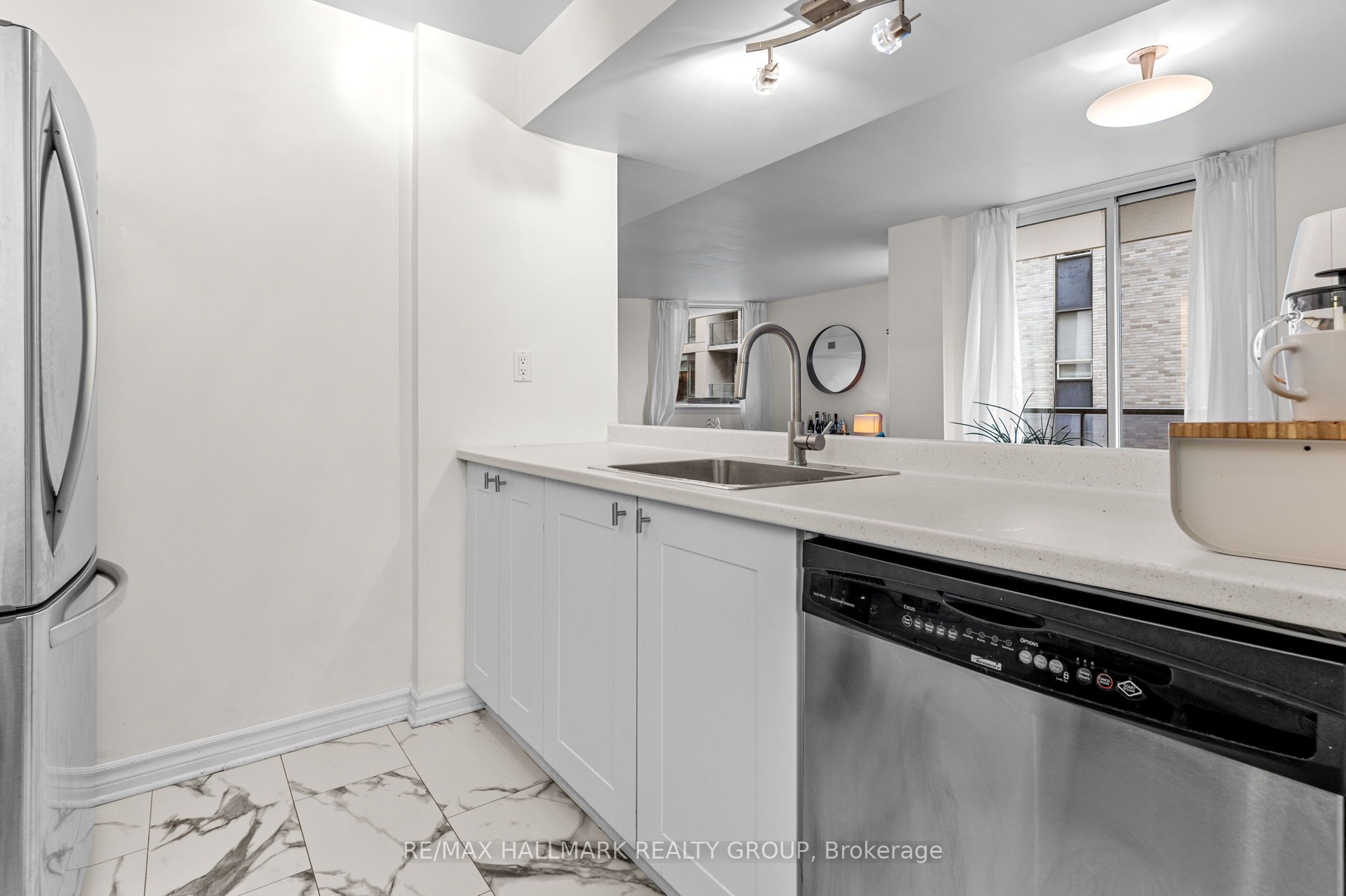 18 Nepean Street 701 Property Photo 17