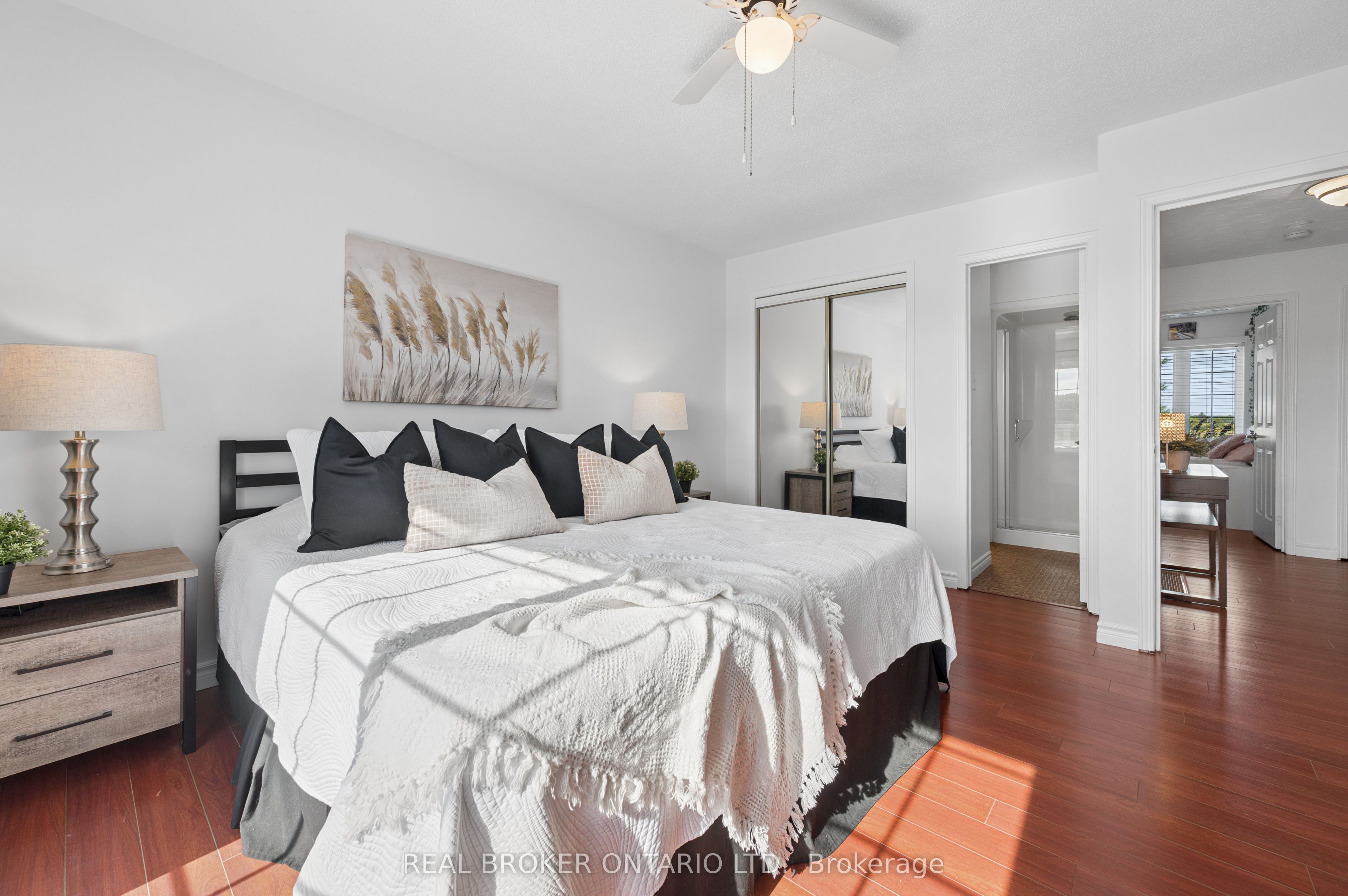 1049 Sheffield Road Property Photo 15