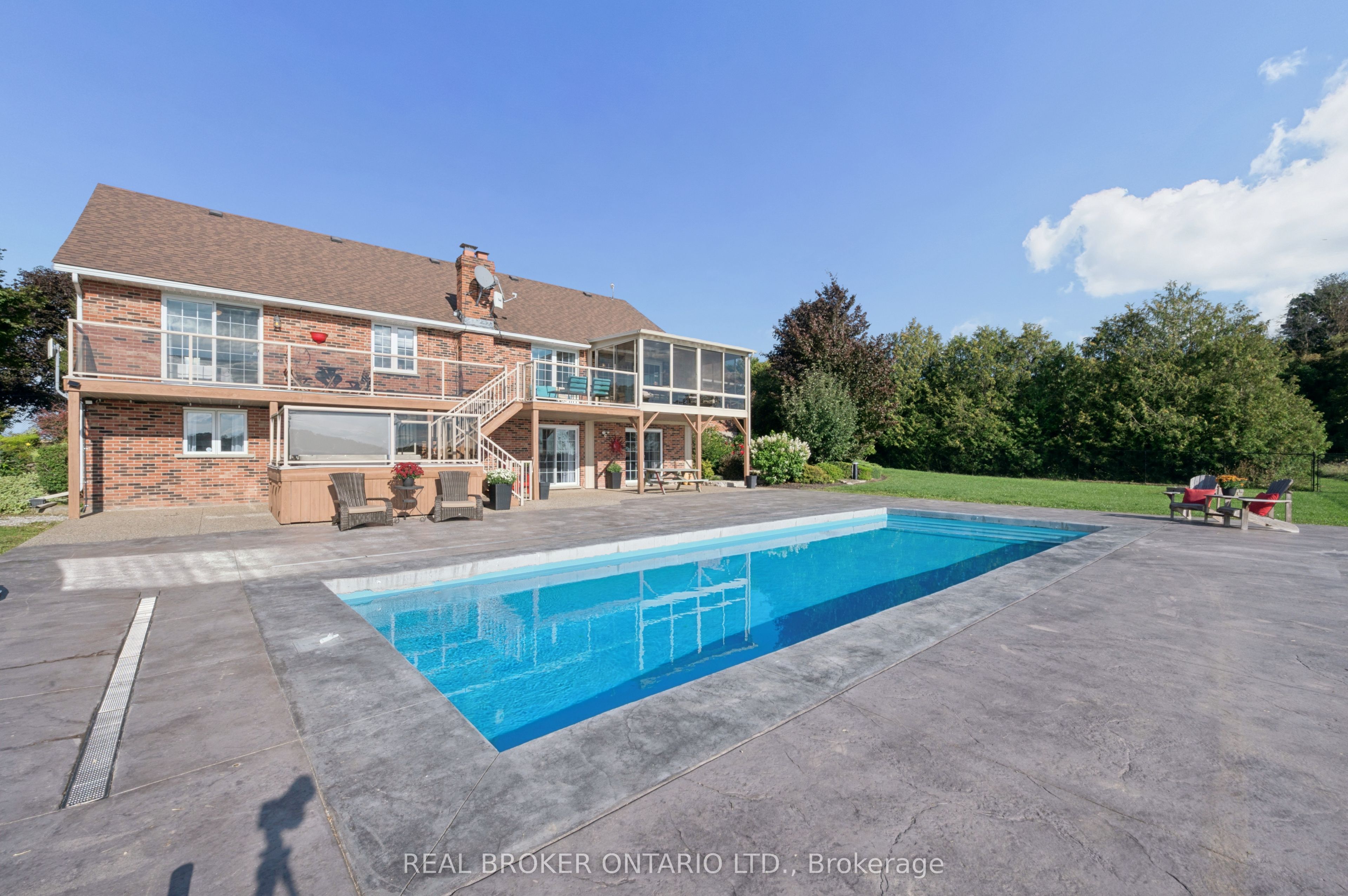 1049 Sheffield Road Property Photo 34