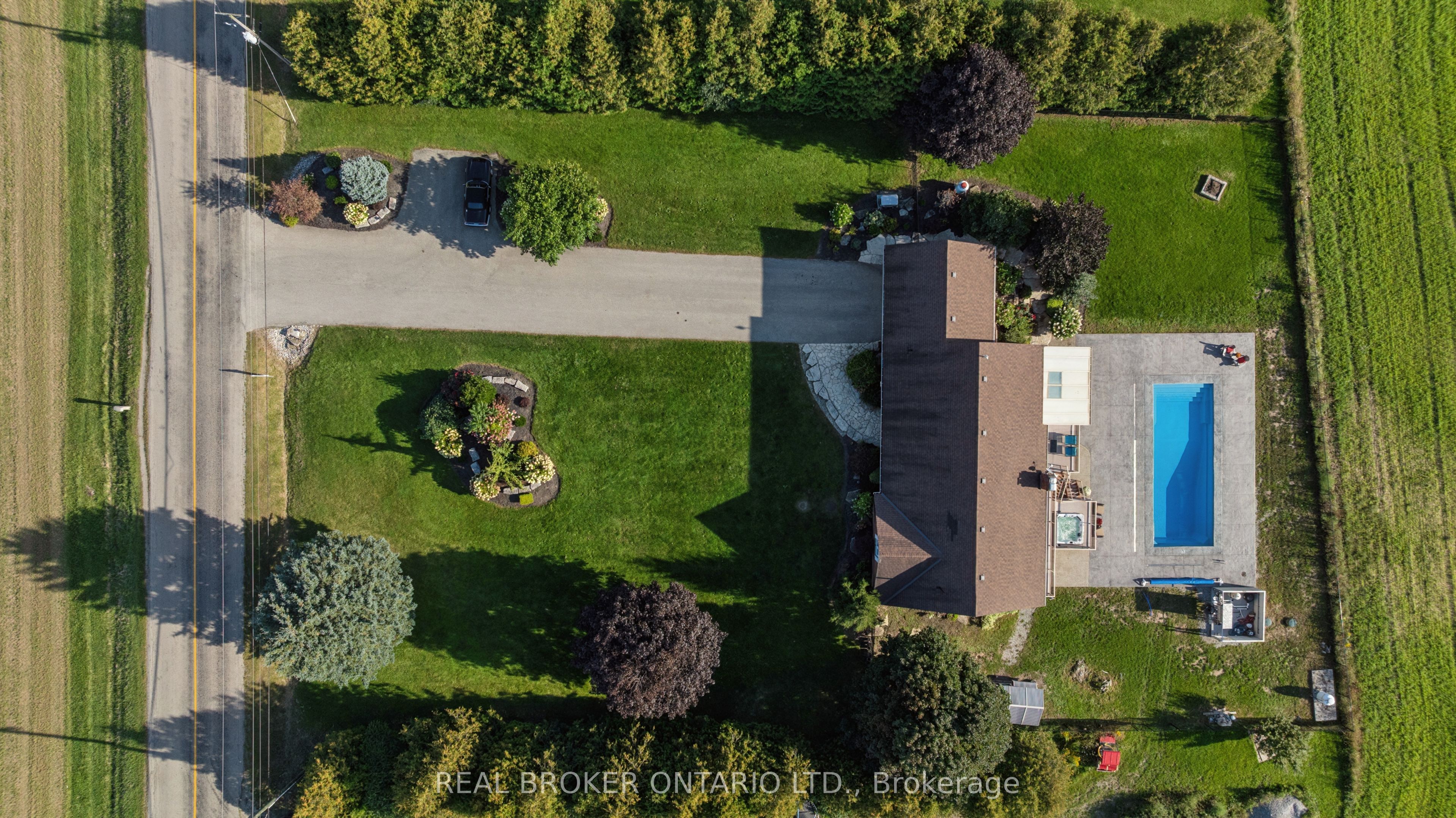 1049 Sheffield Road Property Photo 37