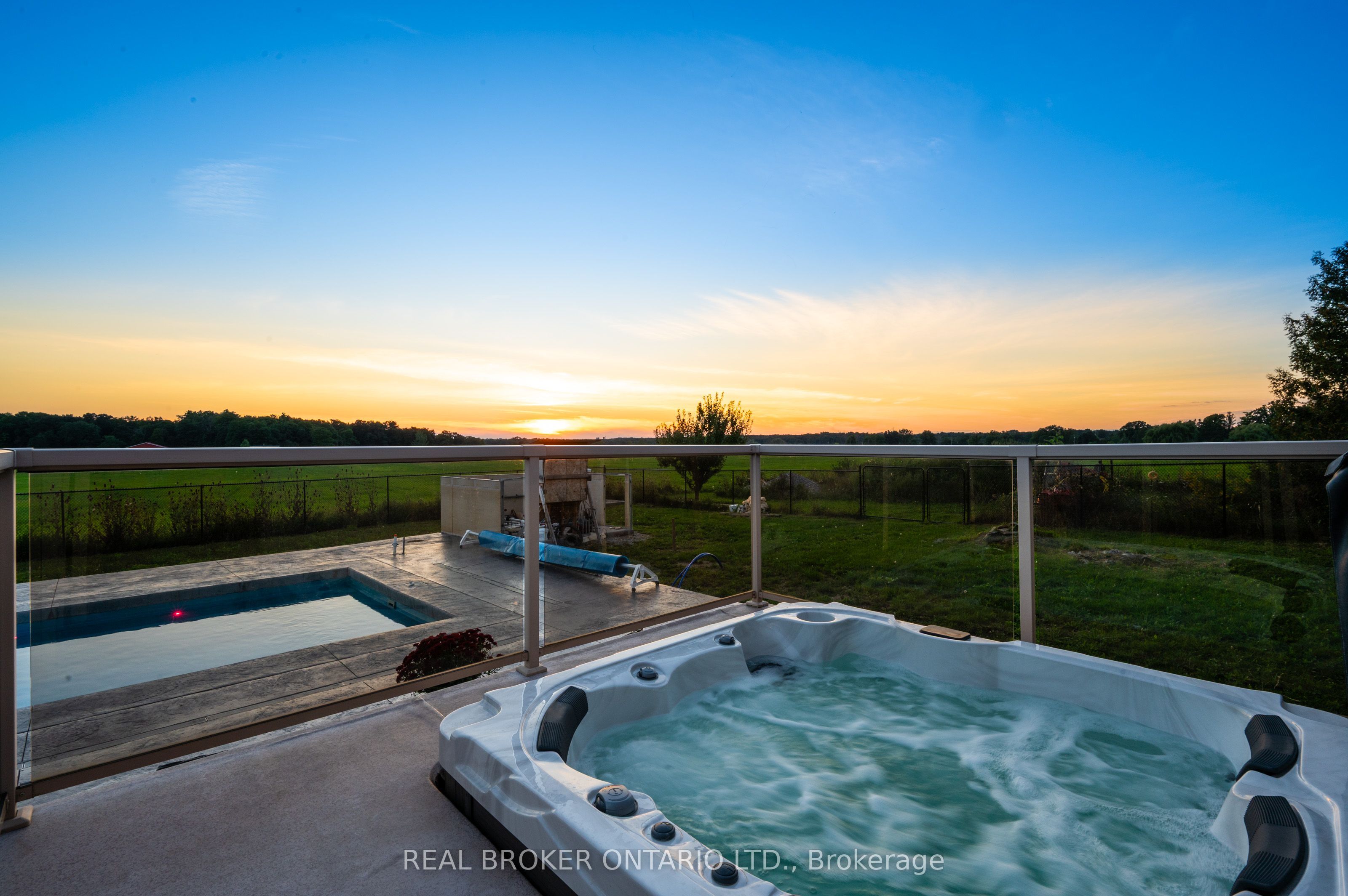 1049 Sheffield Road Property Photo 44