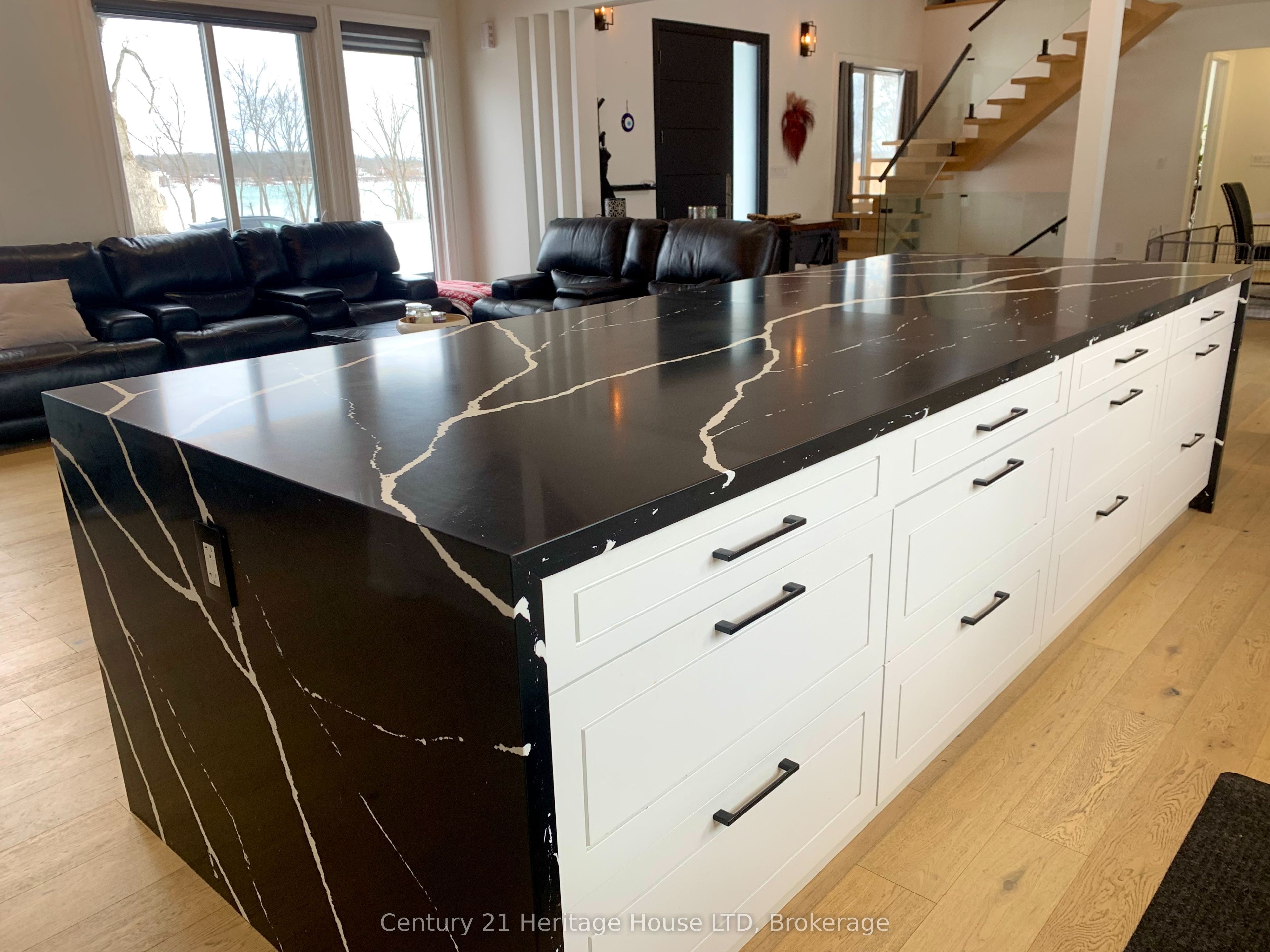 9785 Niagara River Parkway Property Photo 16