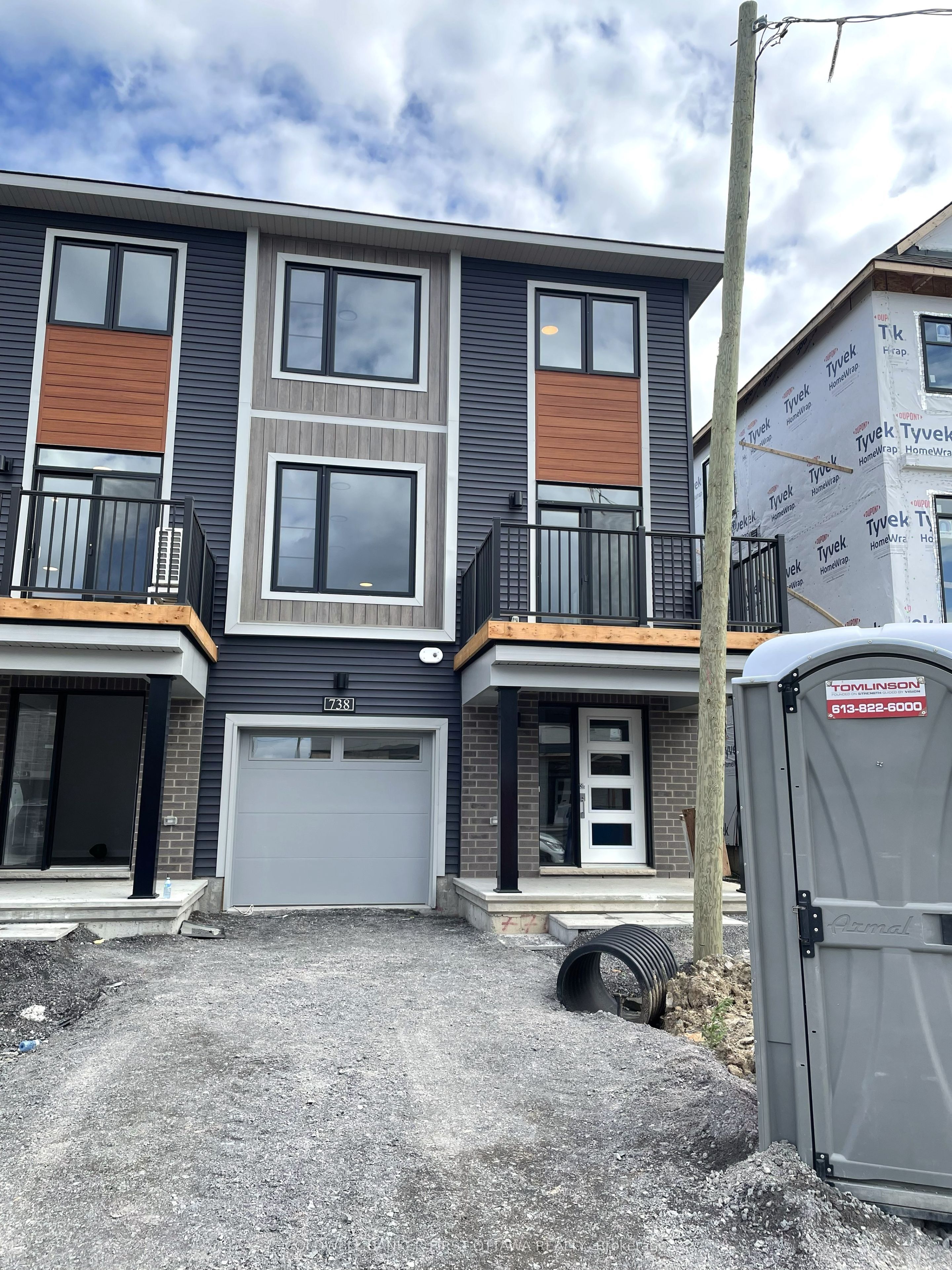 738 Harold Mathie Street Property Photo 1