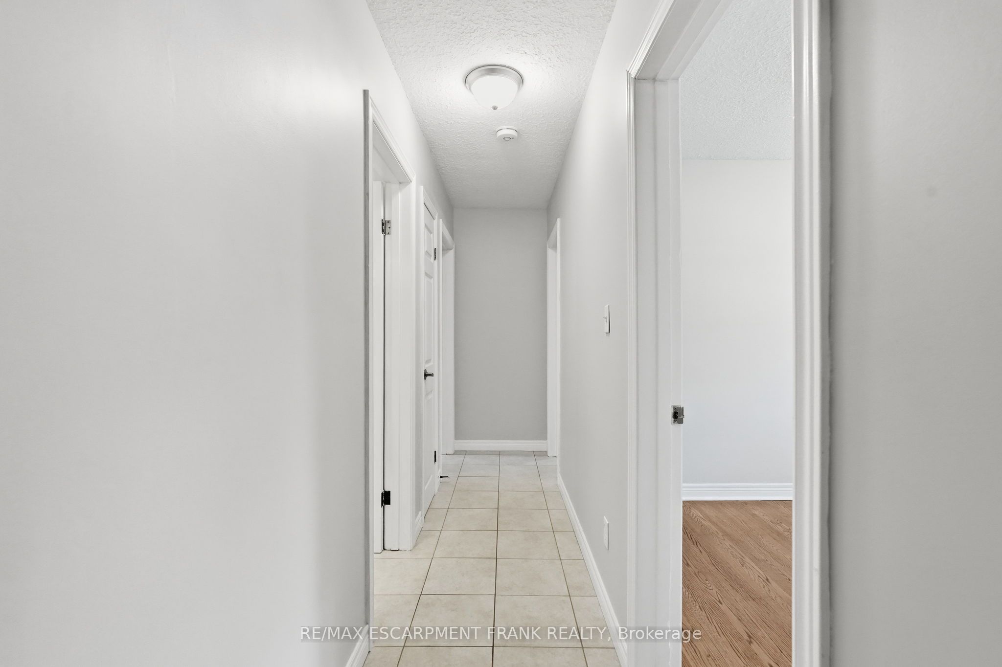 8 Emming Court Property Photo 20