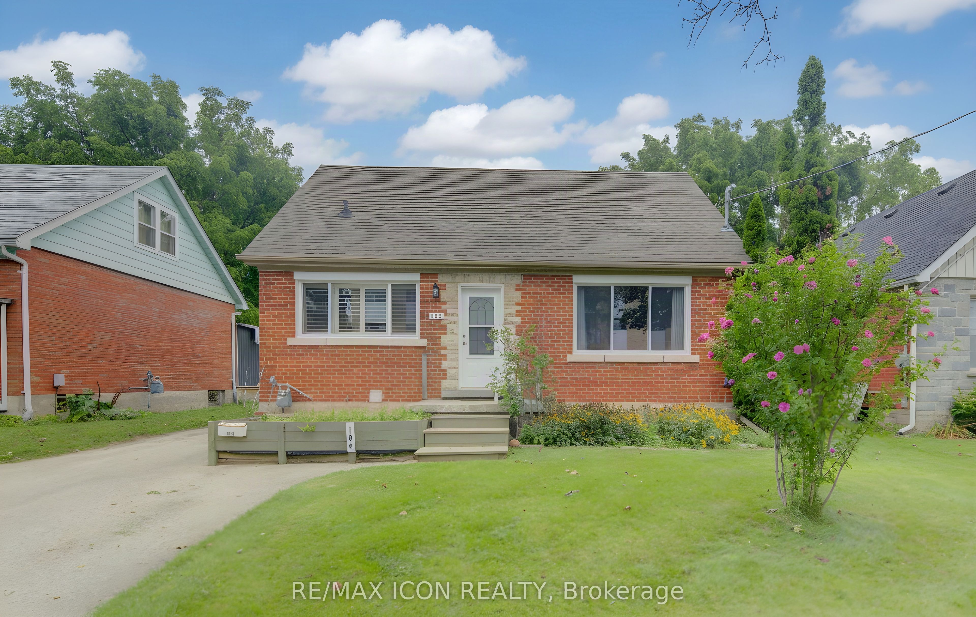 104 Mausser Avenue Property Photo 1