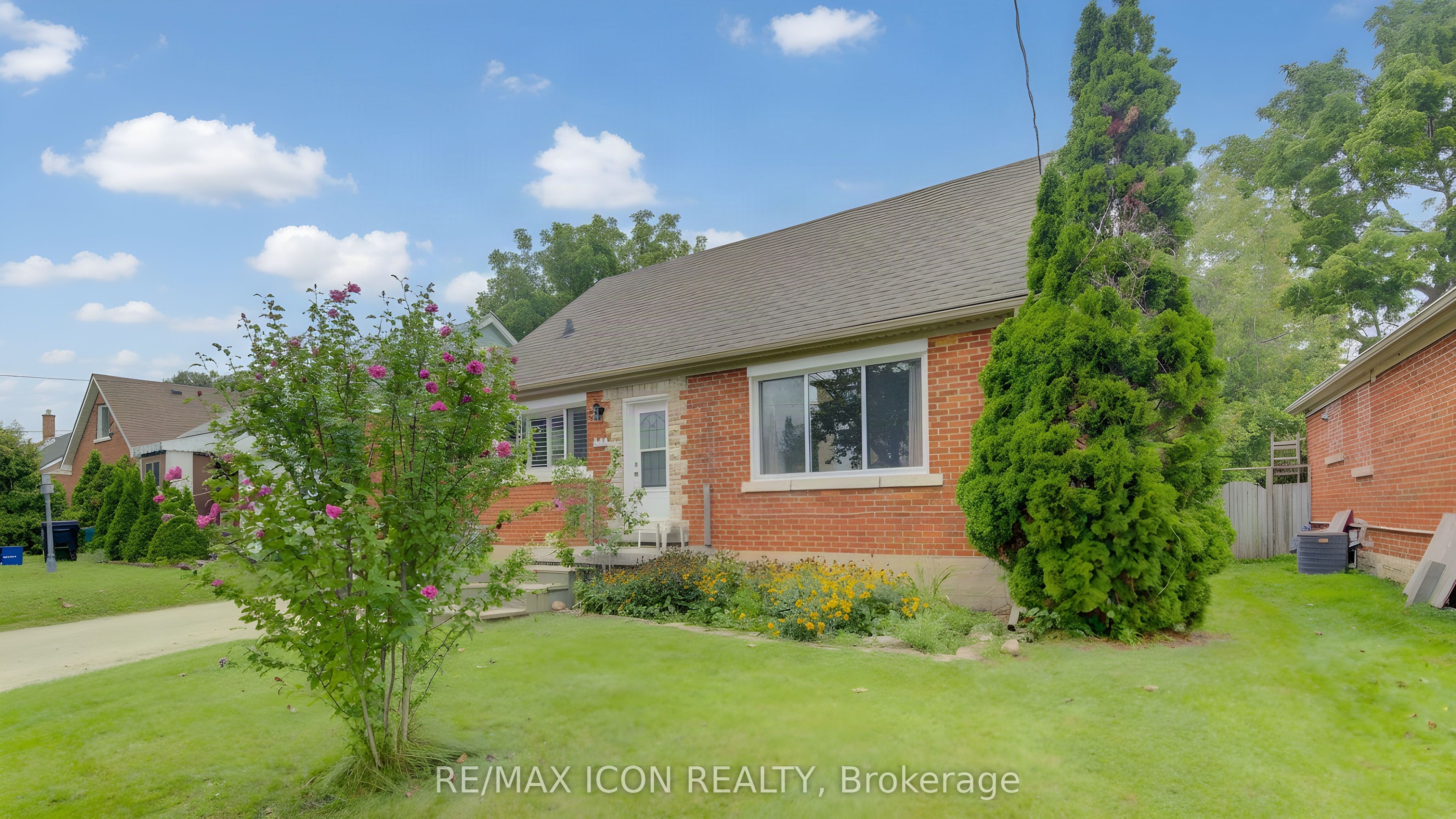 104 Mausser Avenue Property Photo 3