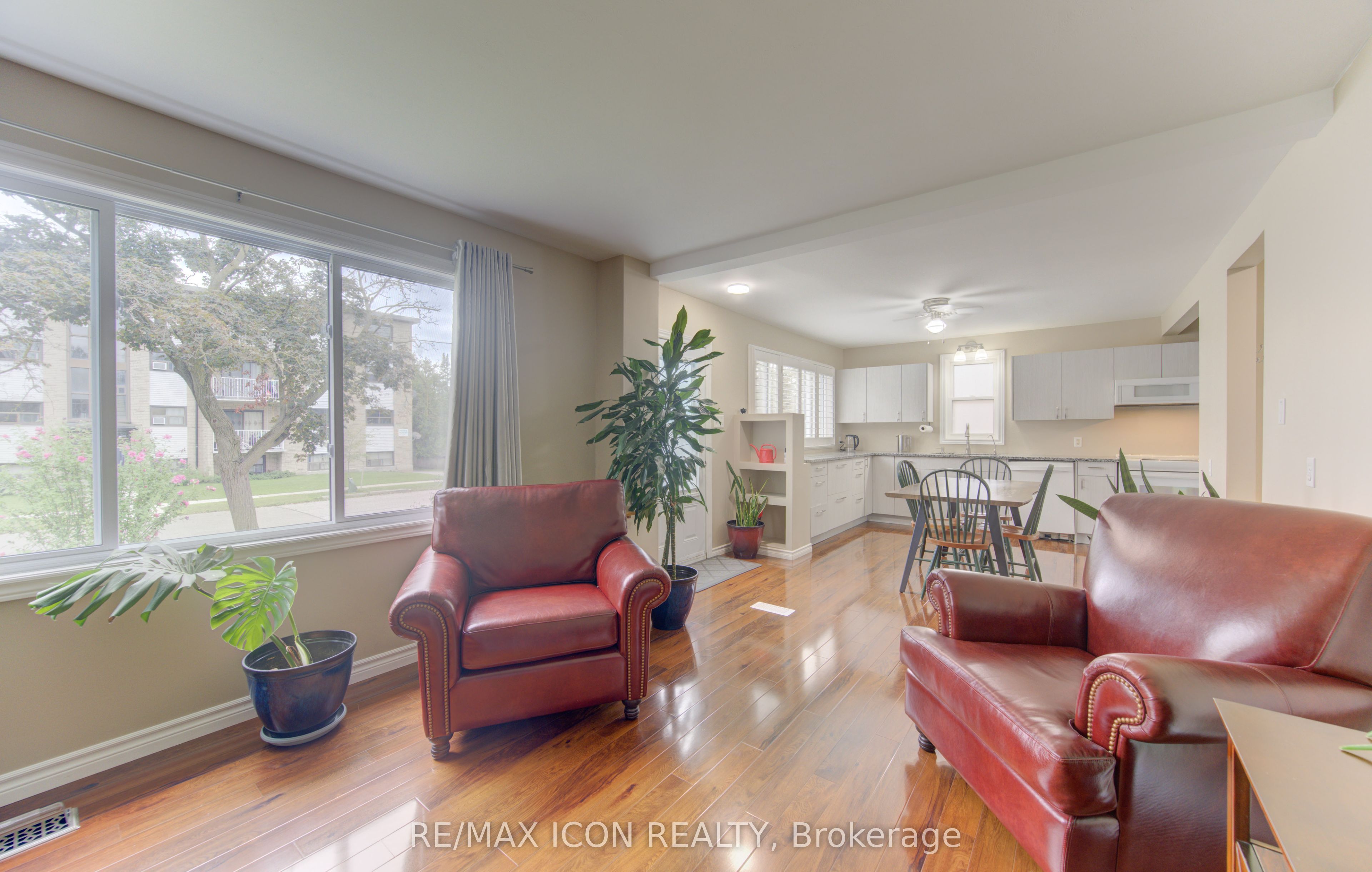 104 Mausser Avenue Property Photo 14